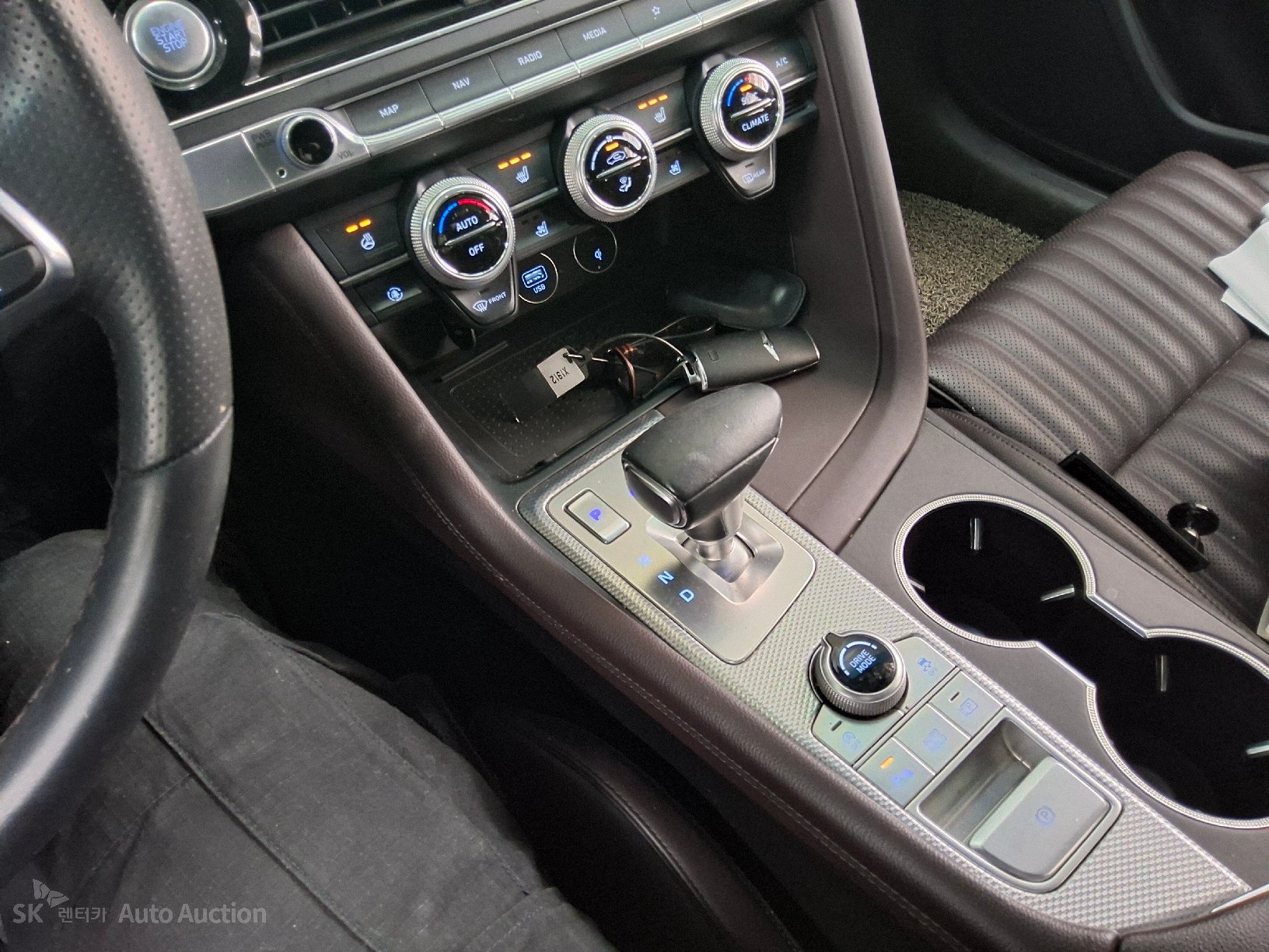 2021 - genesis g70
