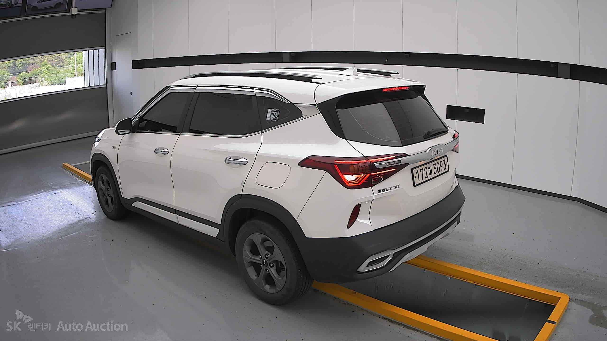 2023 - kia seltos
