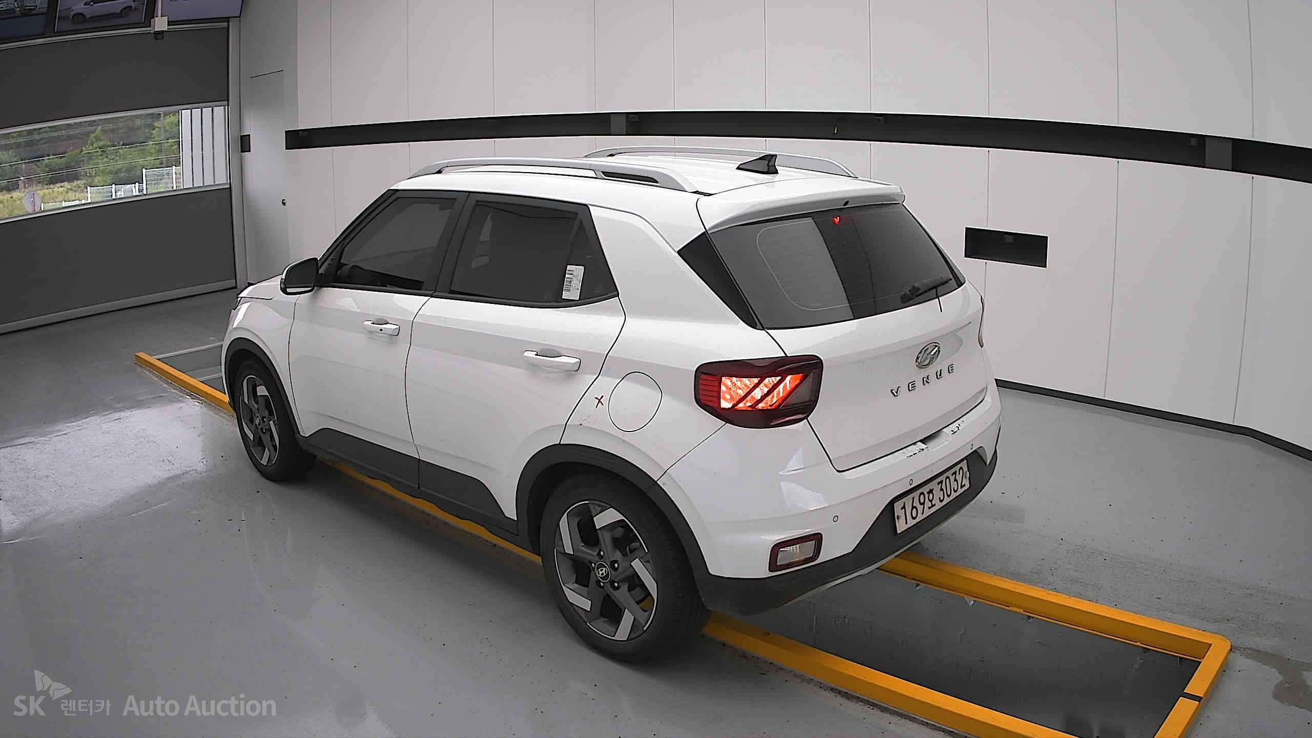 2022 - hyundai venue