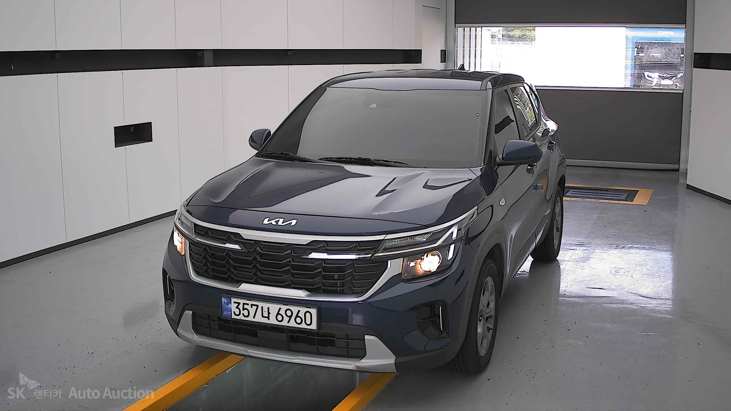 2023 - kia seltos