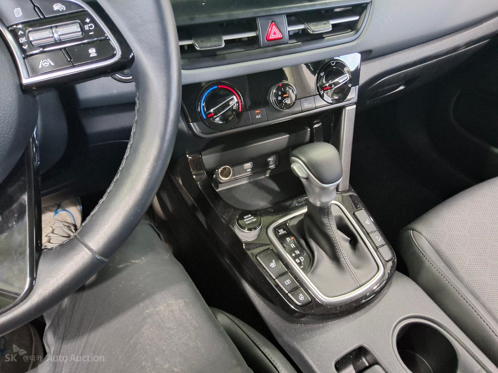 2023 - kia seltos