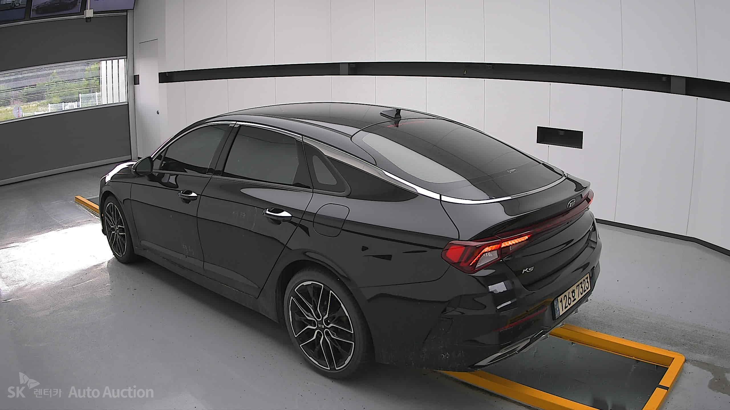 2021 - kia k5