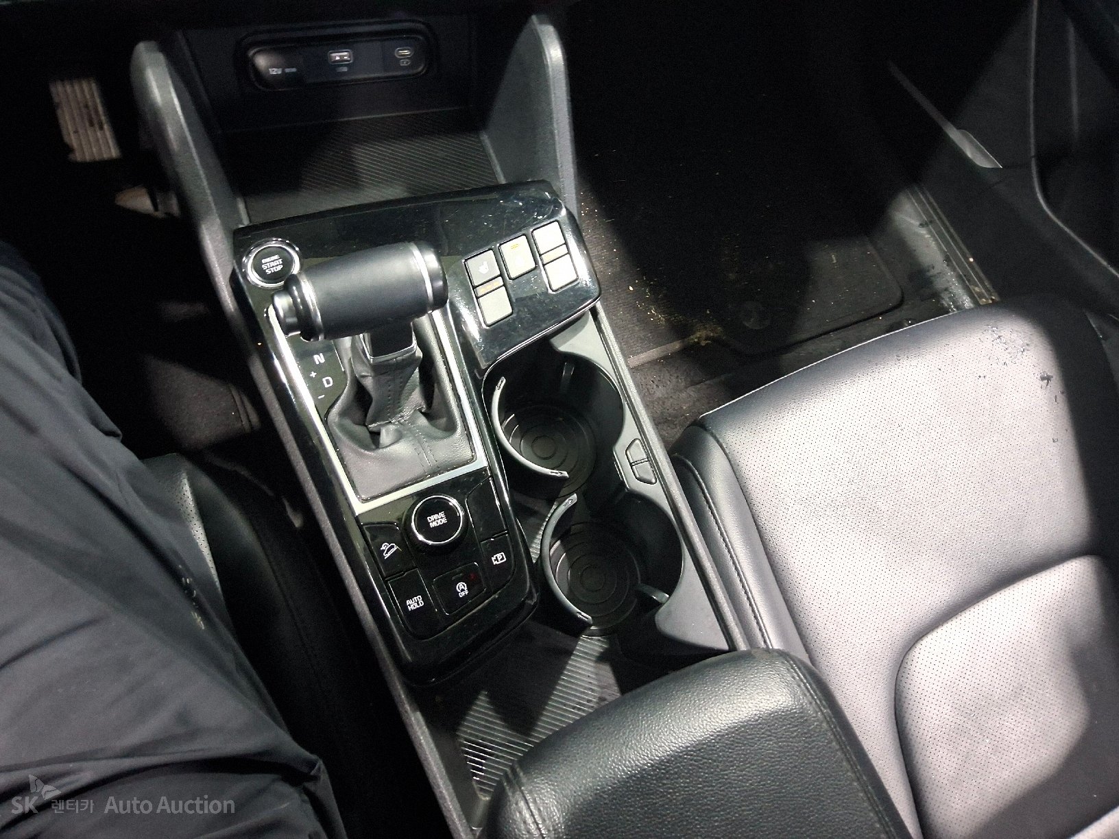 2022 - kia sportage
