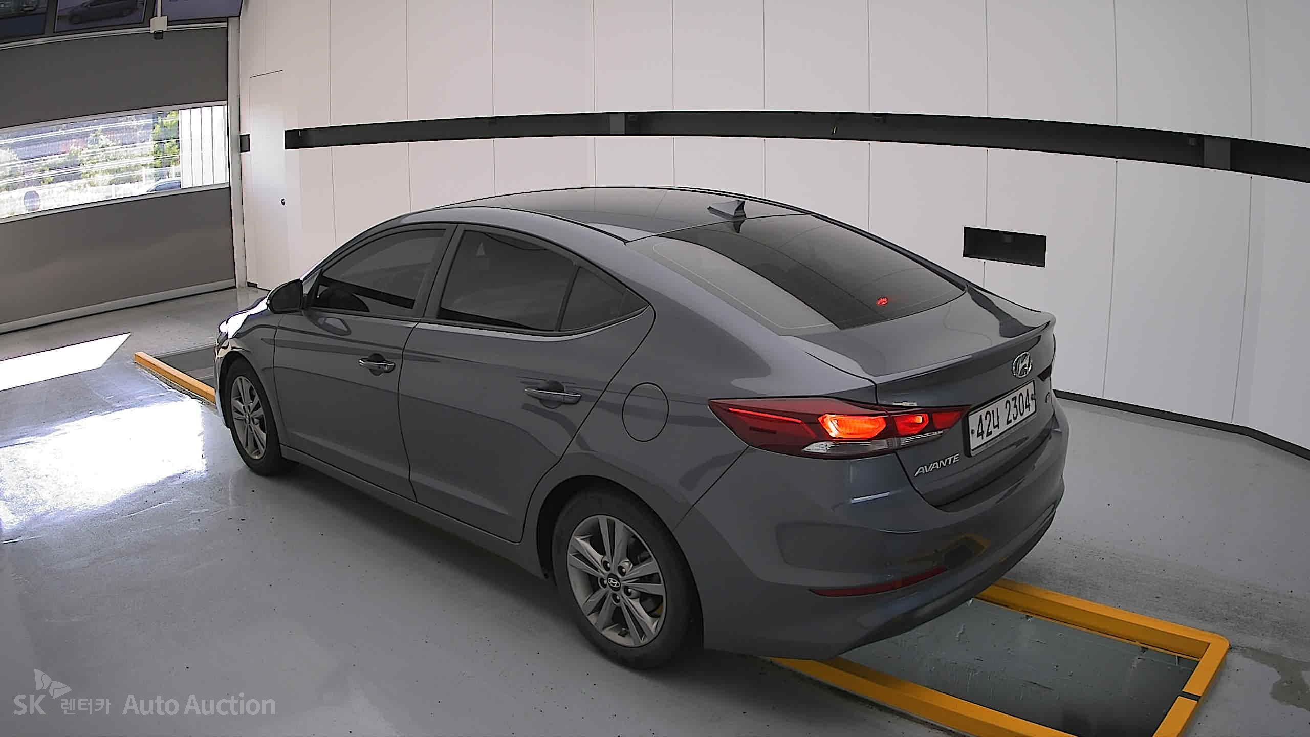 2017 - hyundai avante ad