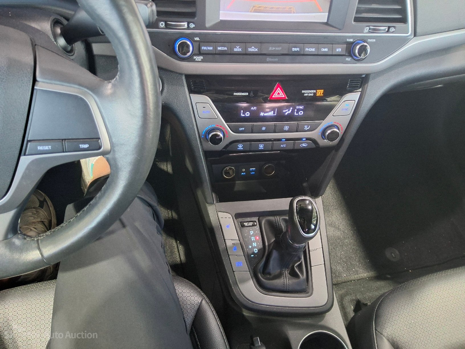 2016 - hyundai avante ad