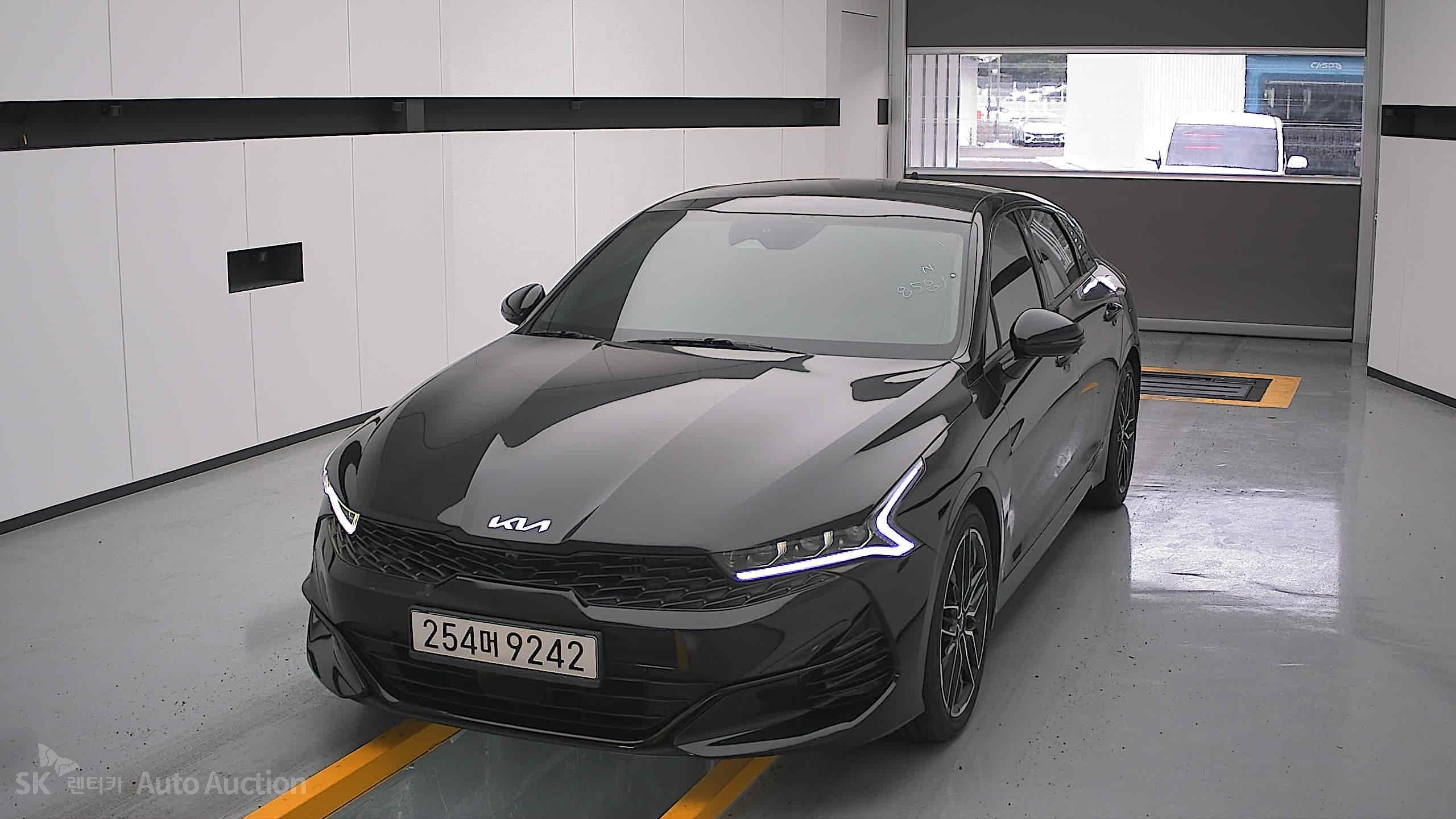 2023 - kia k5