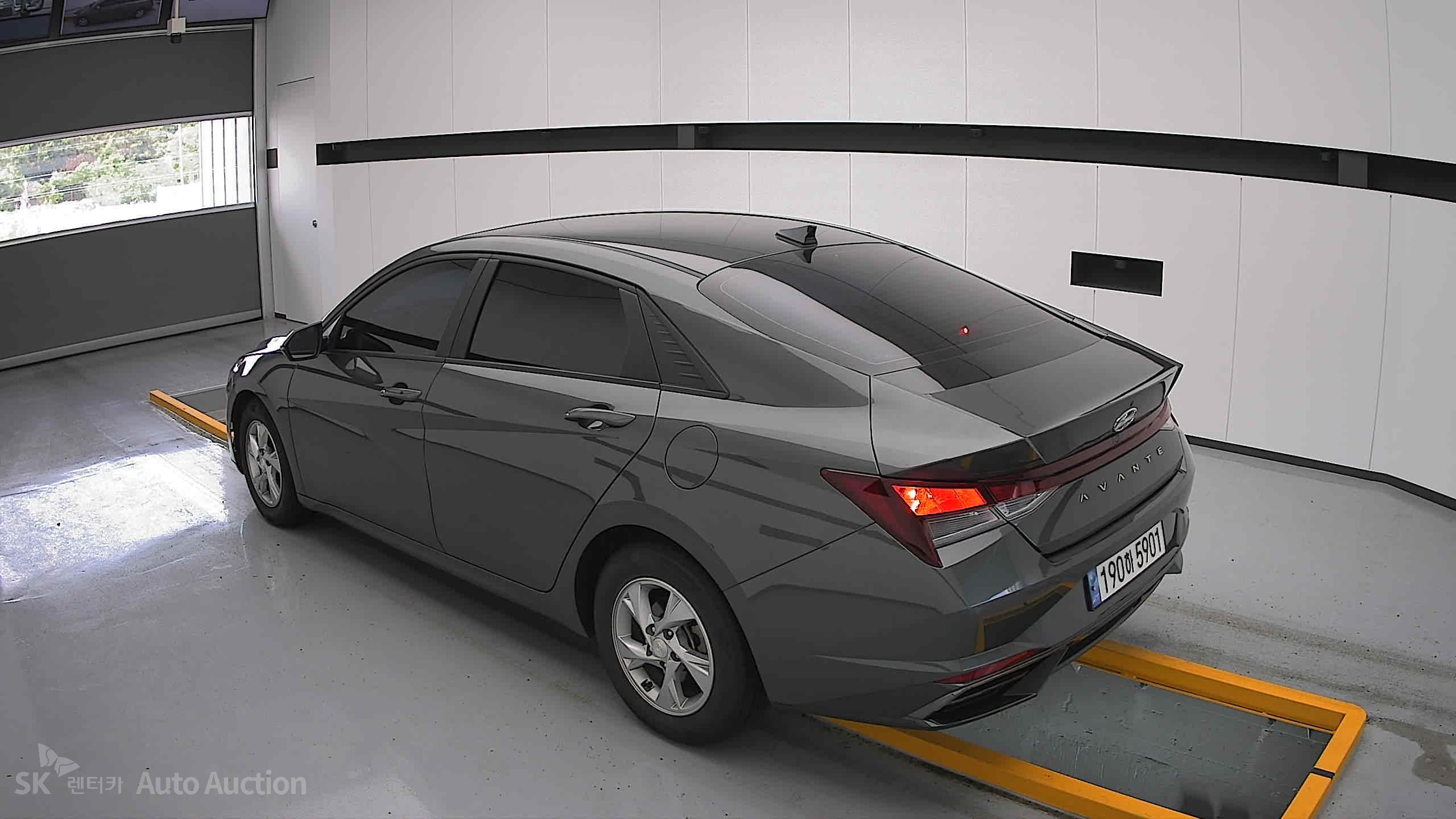 2023 - hyundai avante