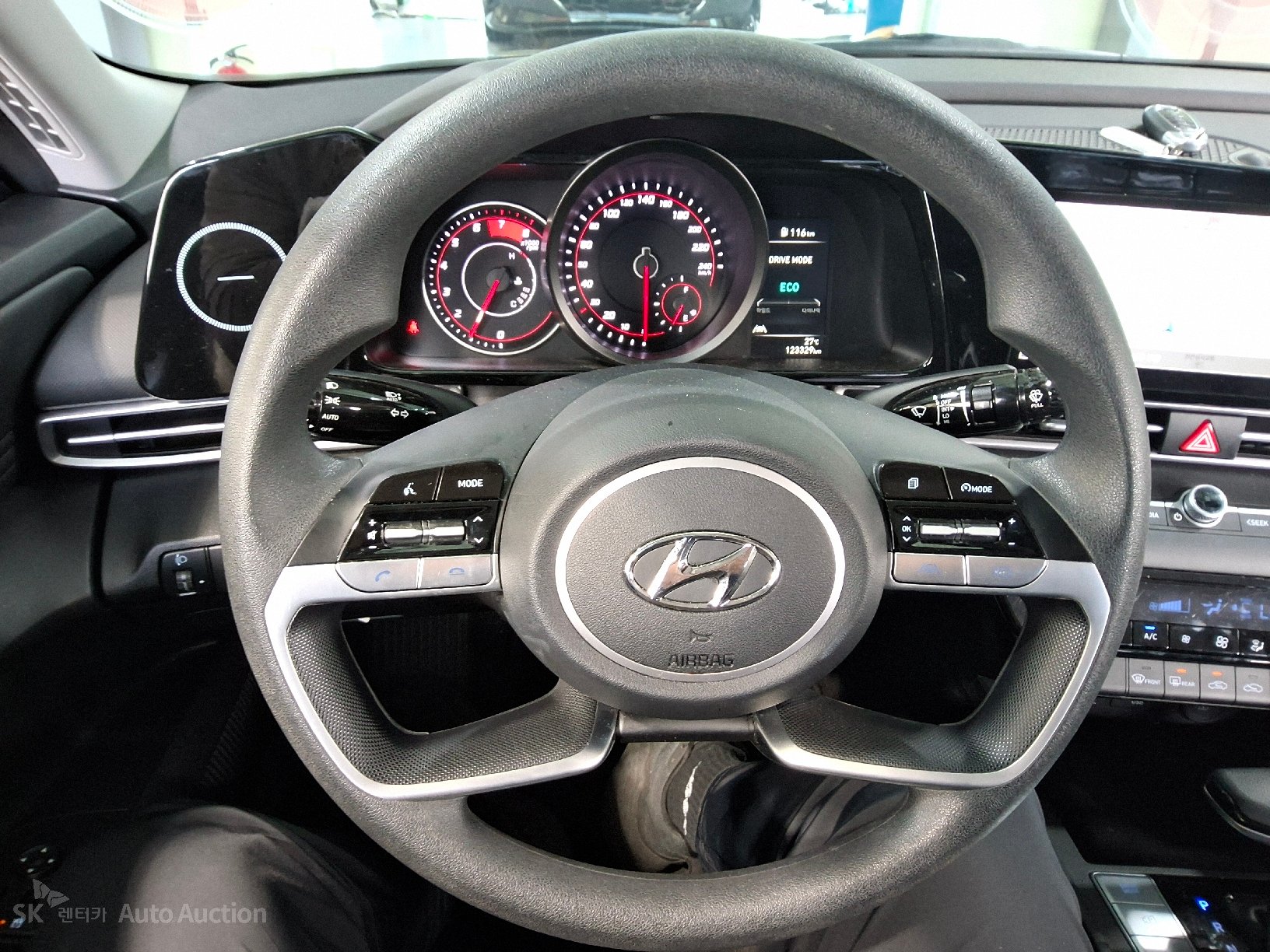 2023 - hyundai avante