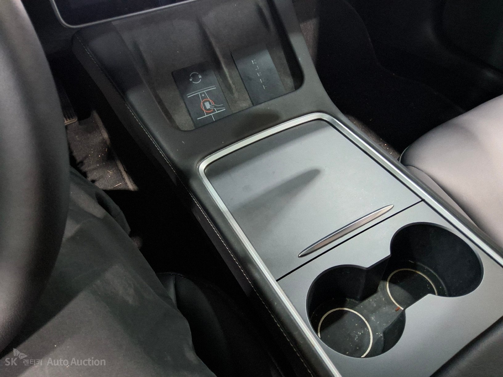 Tesla Model 3 2022 — صورة 6