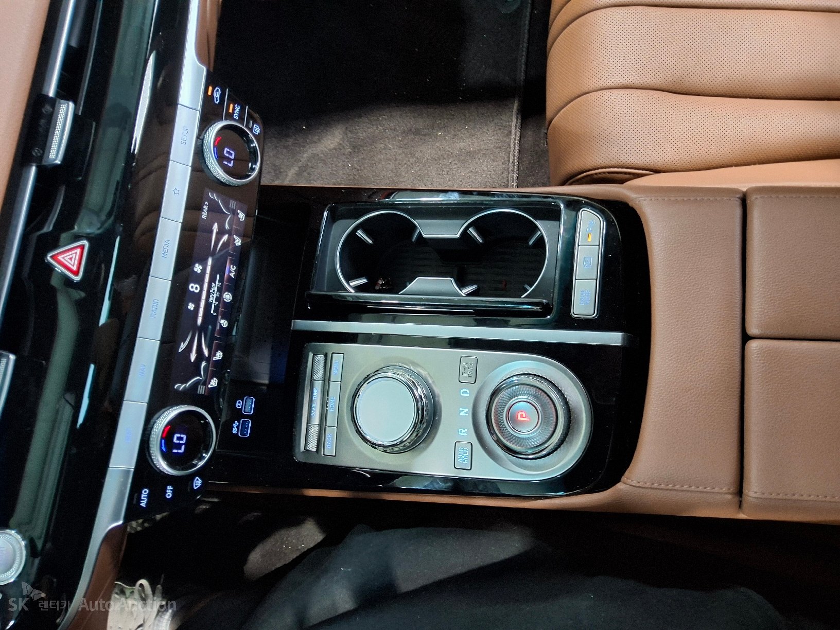 2024 - genesis g80