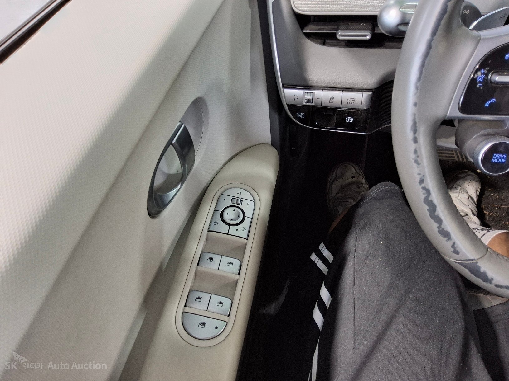 2023 - hyundai ioniq