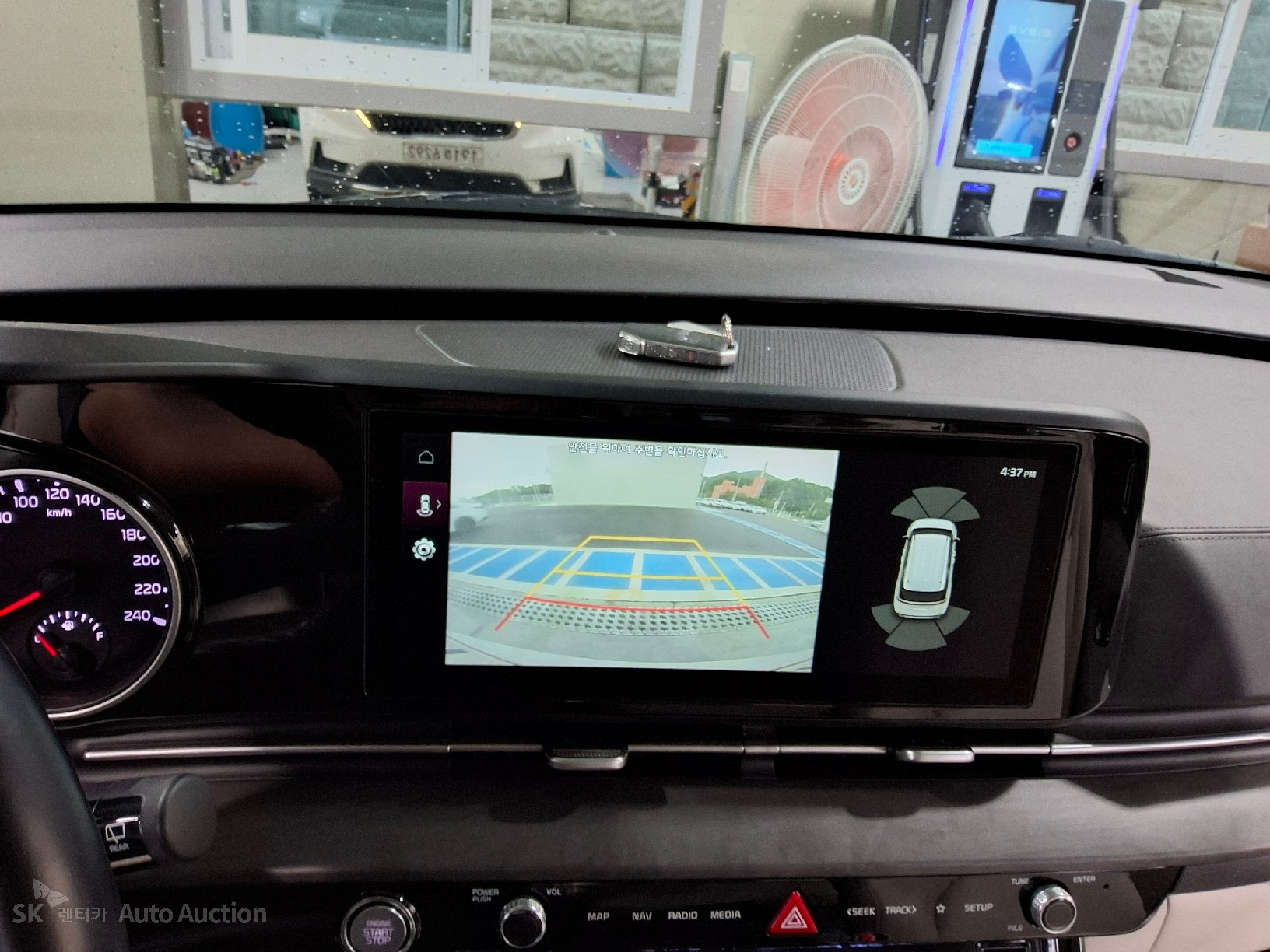 2022 - kia carnival