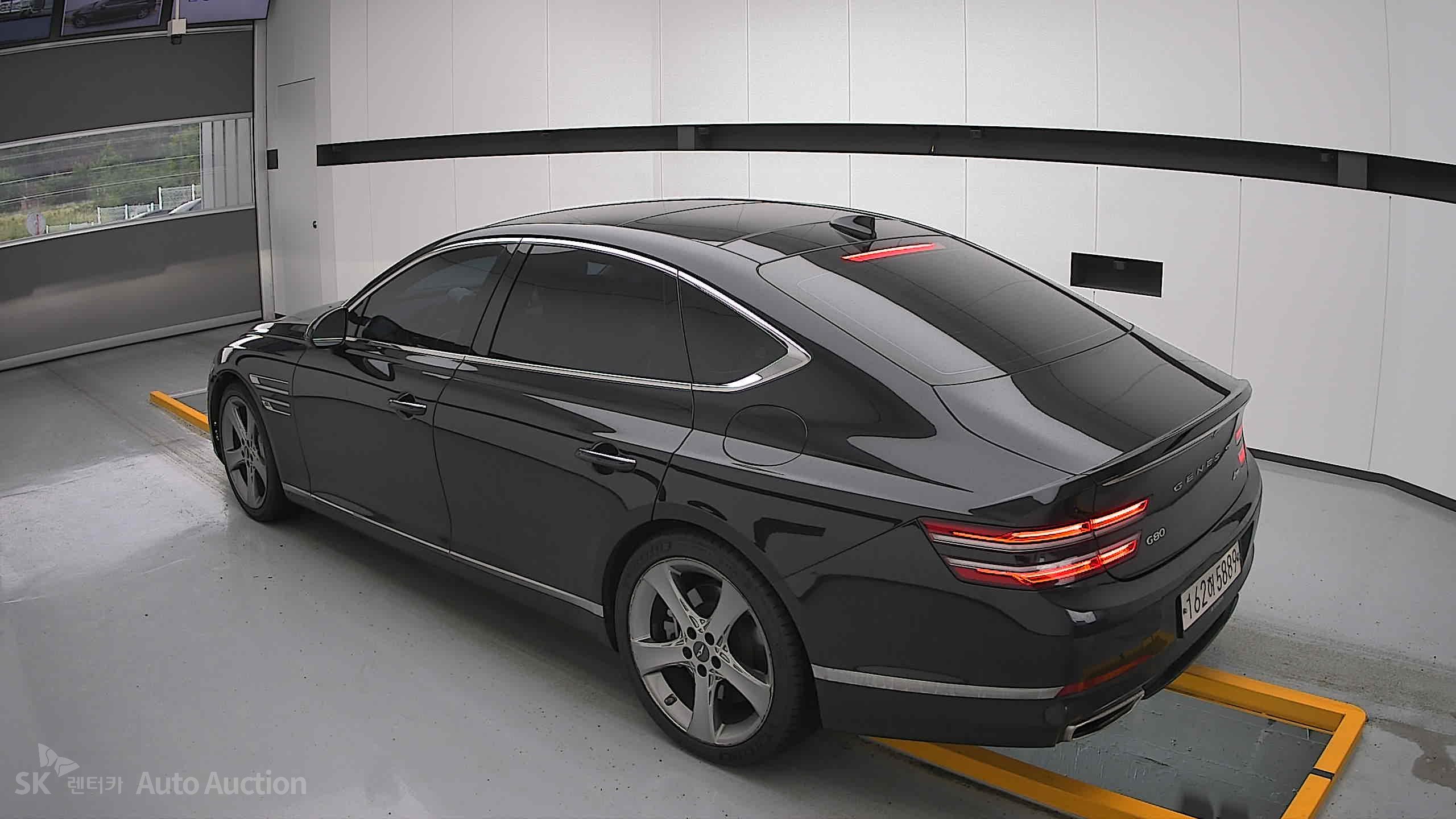 2021 - genesis g80