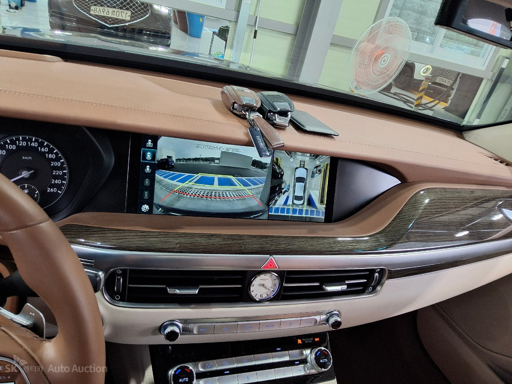 2021 - genesis g90