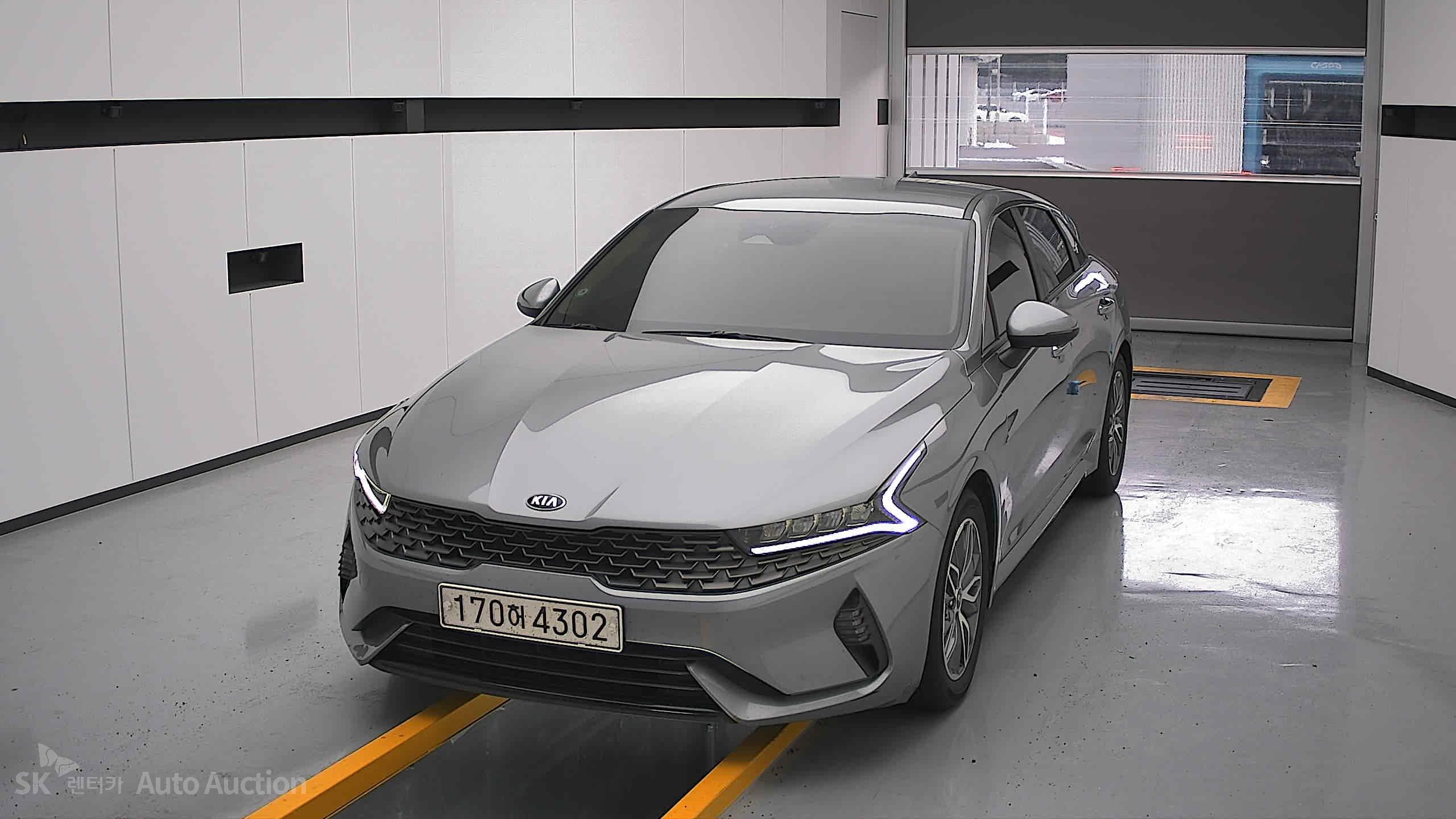 2021 - kia k5