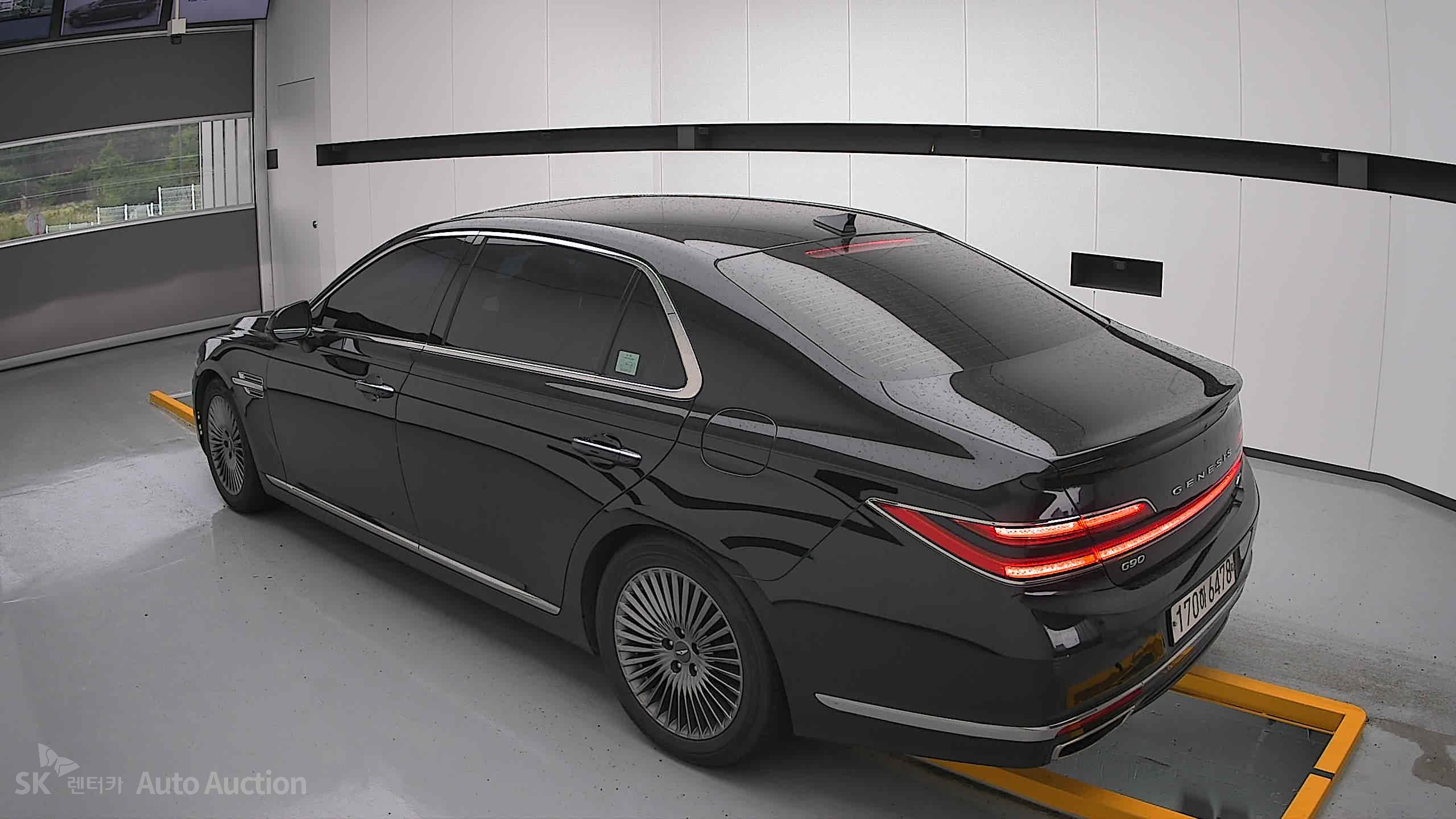 2021 - genesis g90