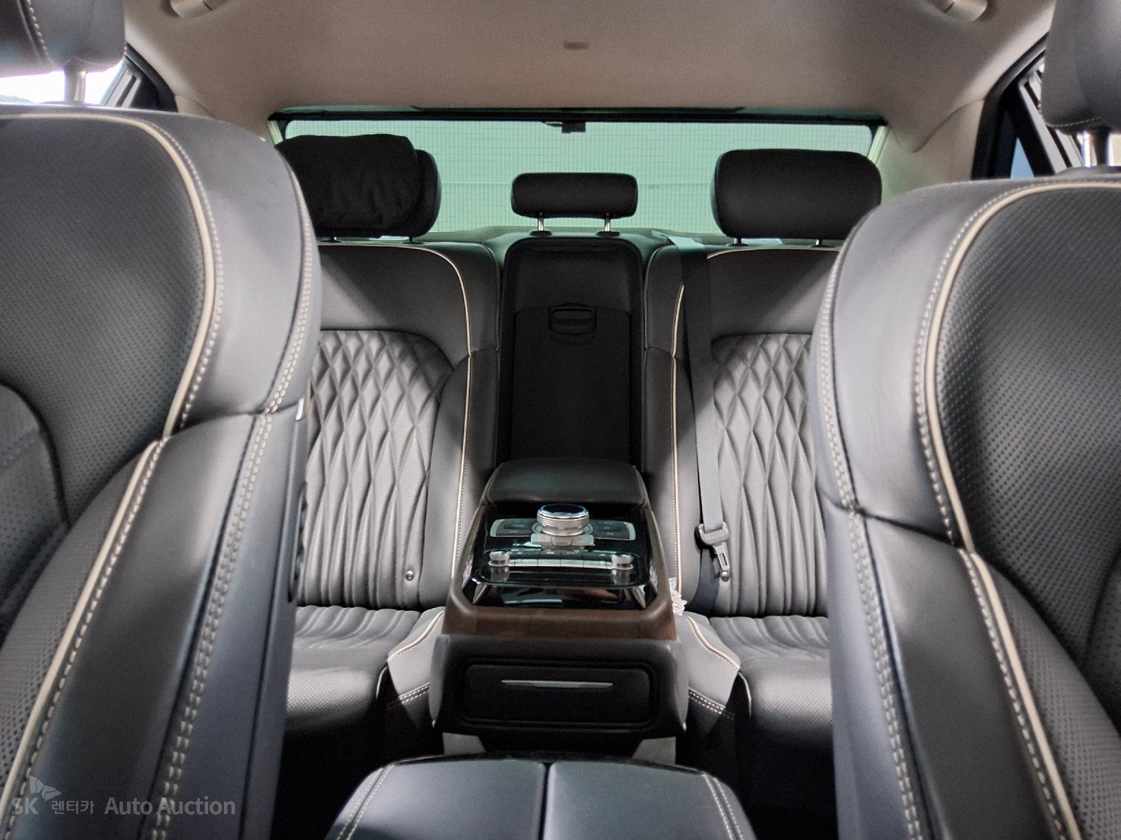 2021 - genesis g90