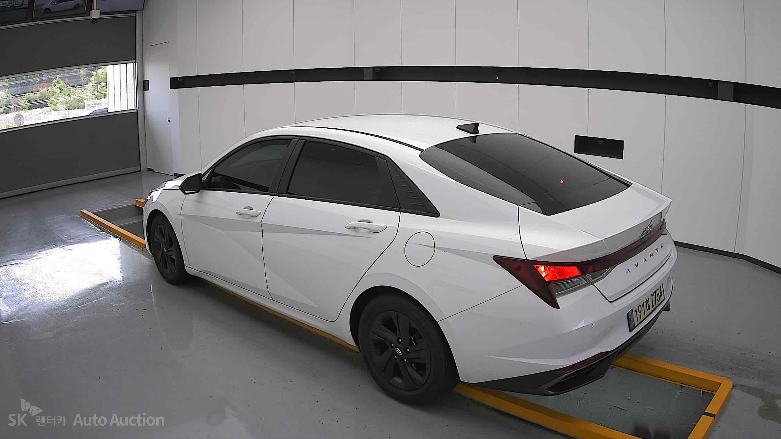 2023 - hyundai avante
