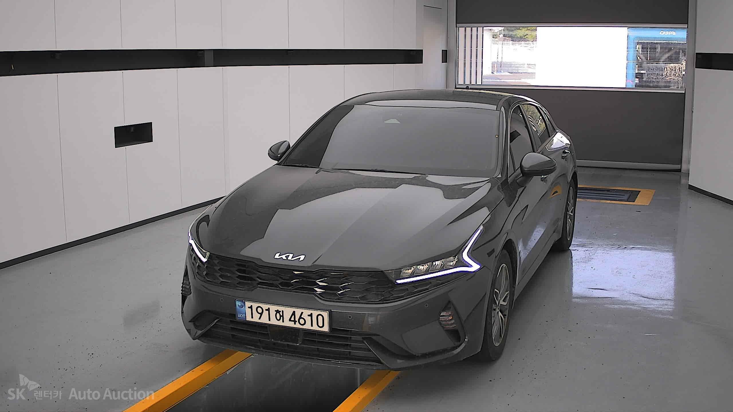 2022 - kia k5