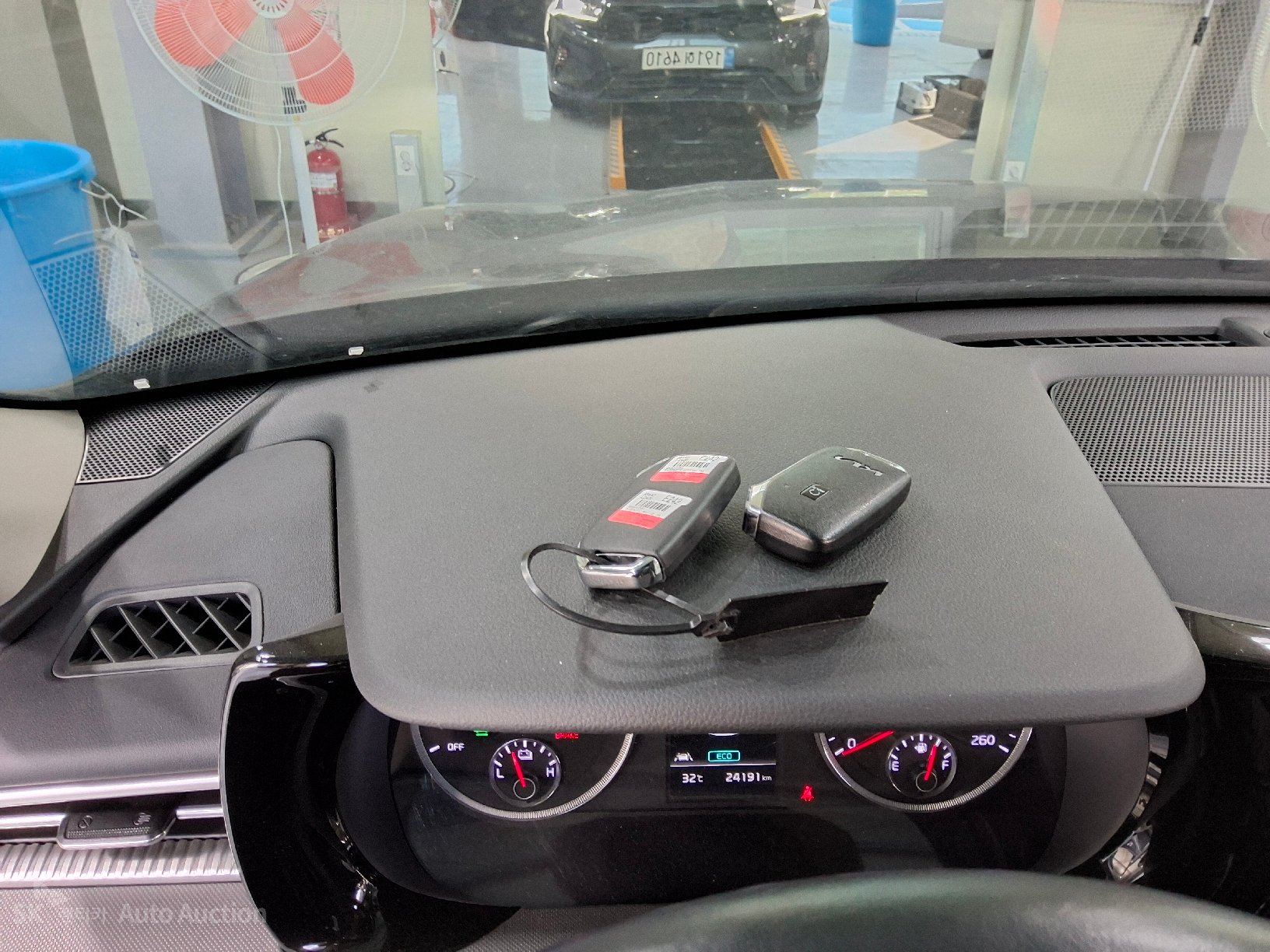 2022 - kia k5