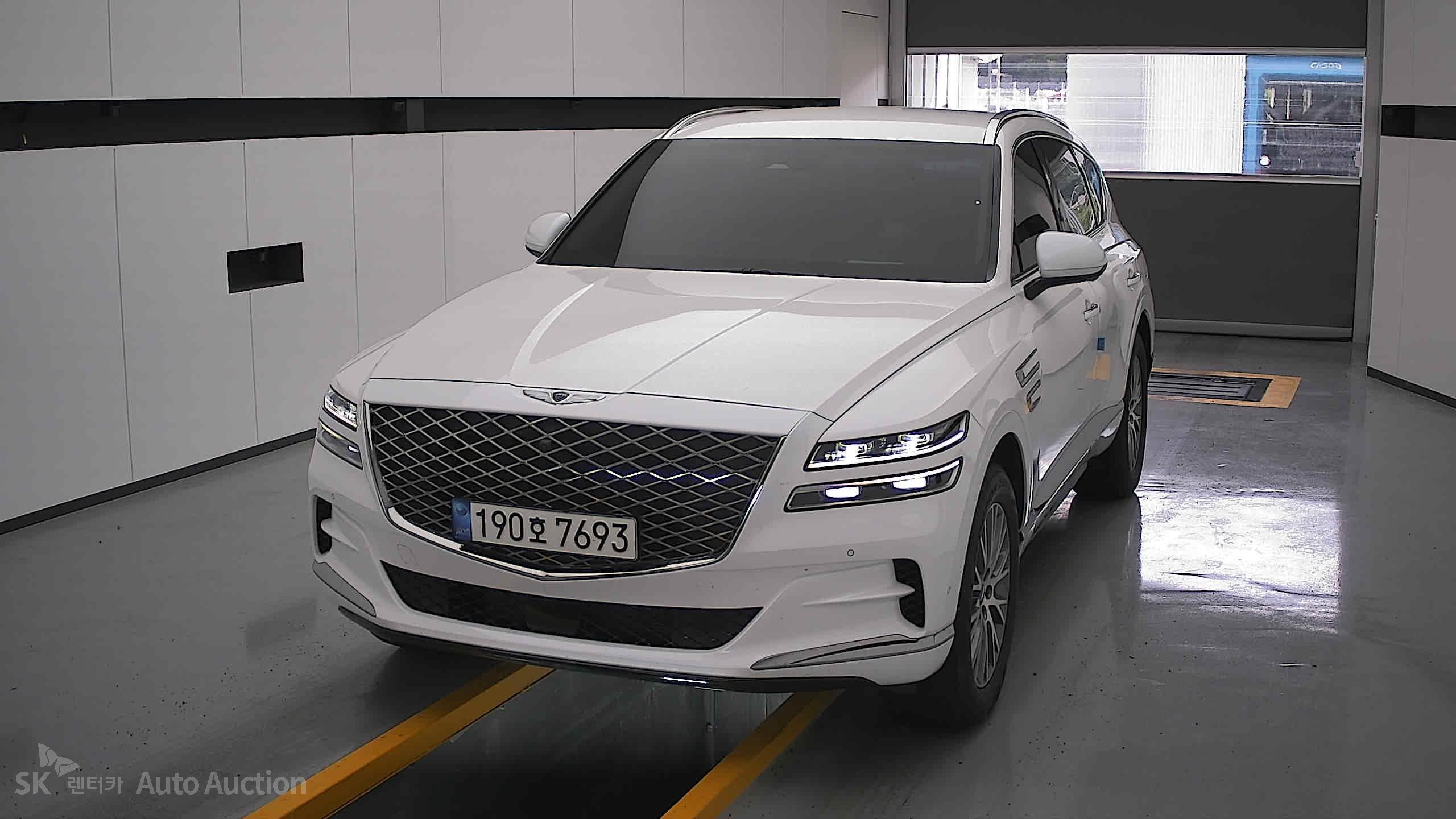 2022 - genesis gv80