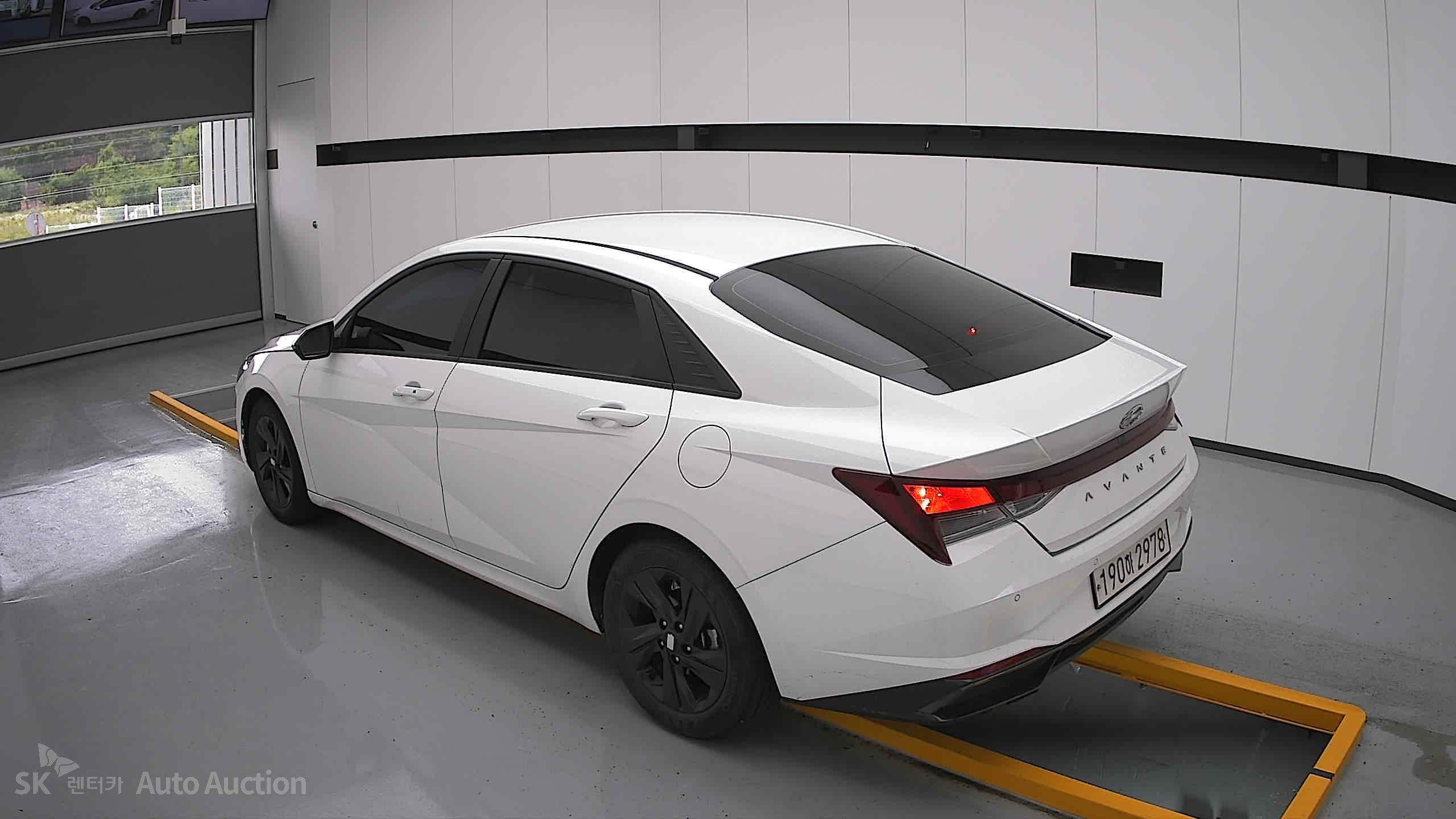 2023 - hyundai avante