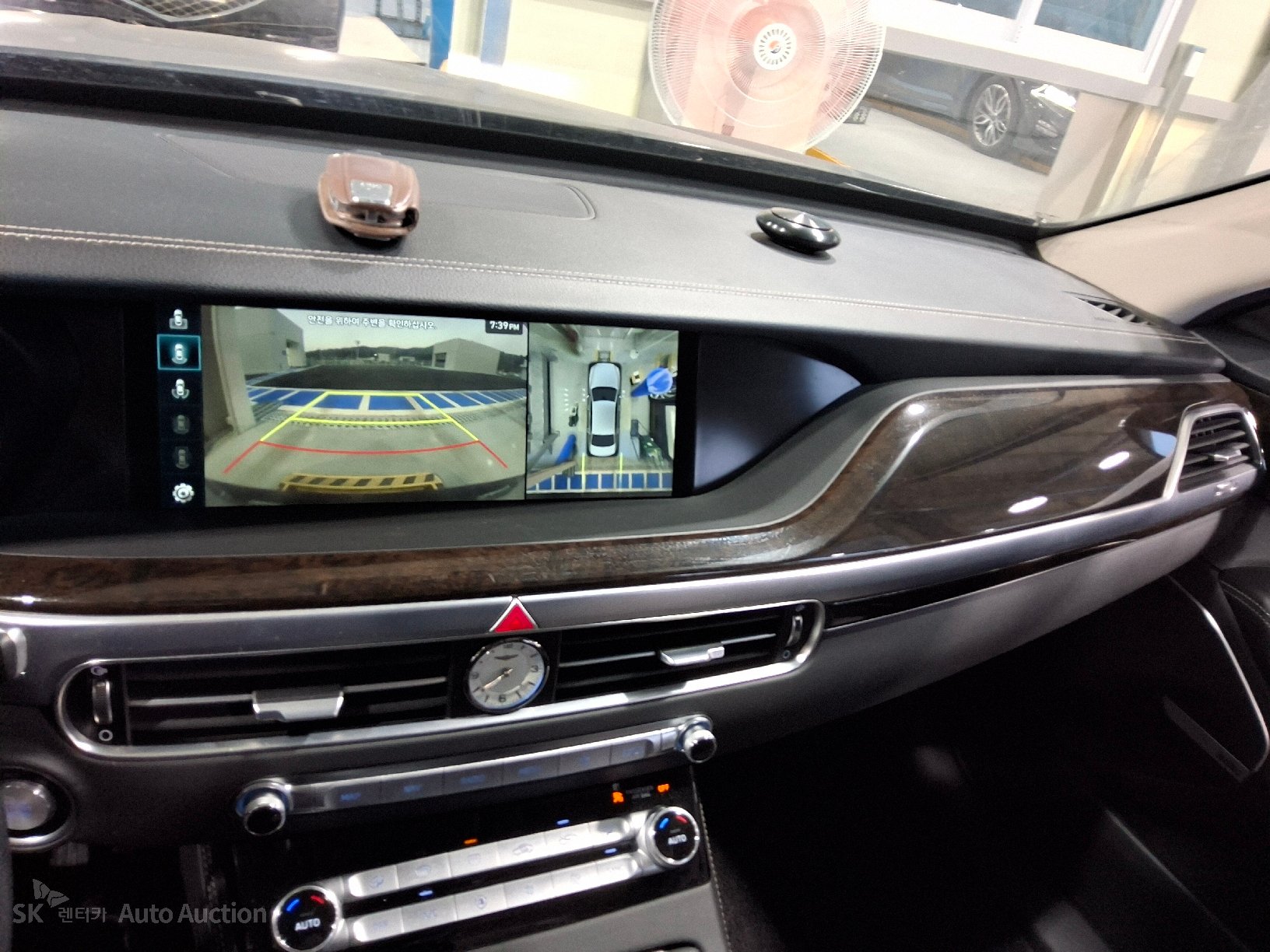 2021 - genesis g90