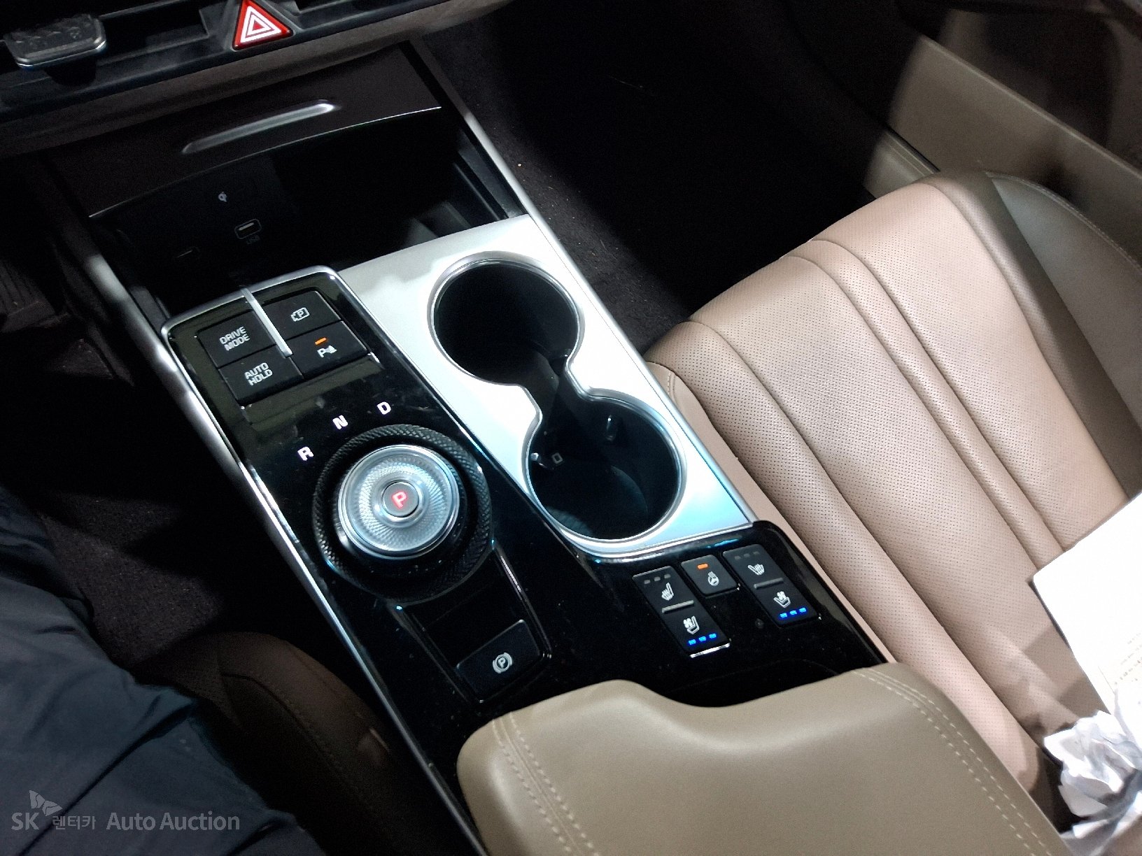 2022 - kia k8