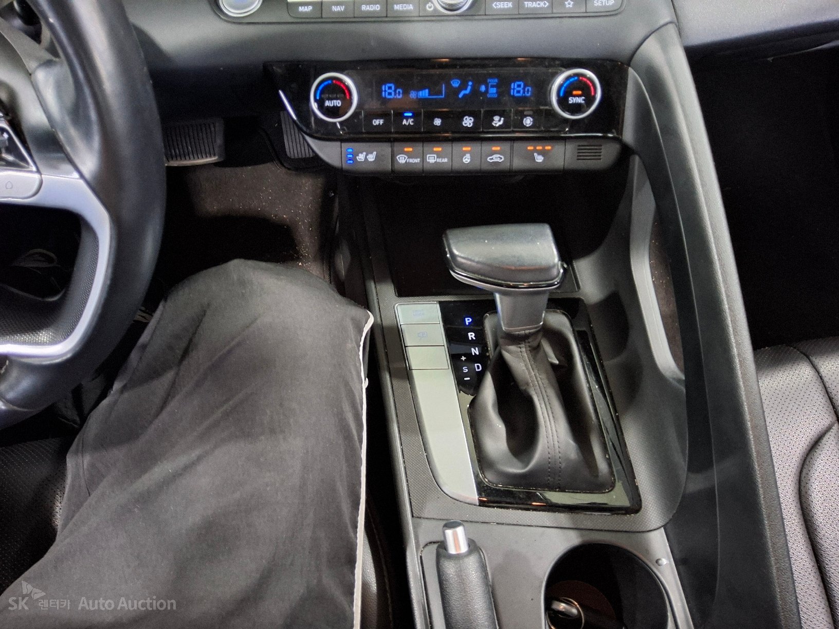 2021 - hyundai avante