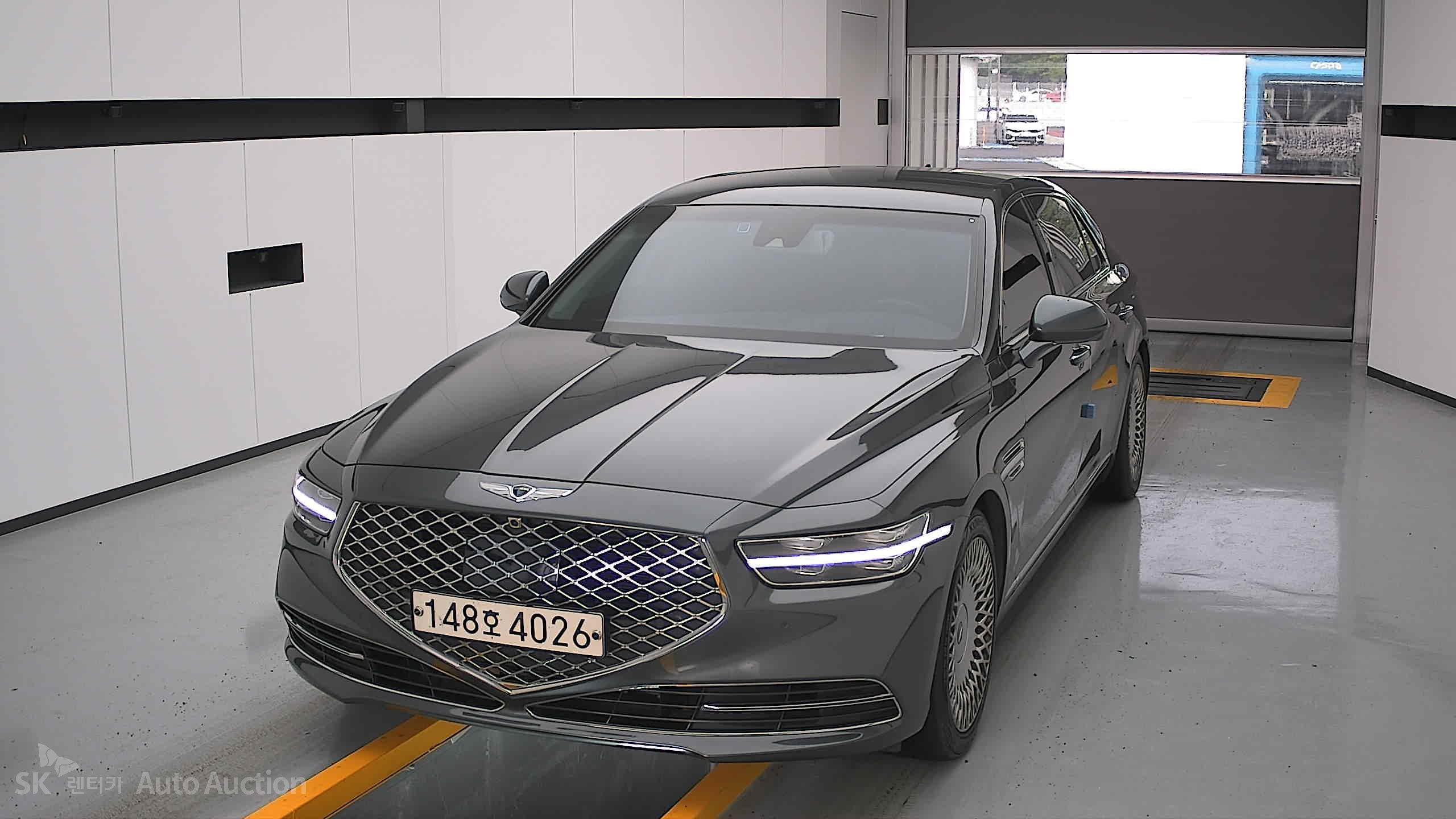 2021 - genesis g90