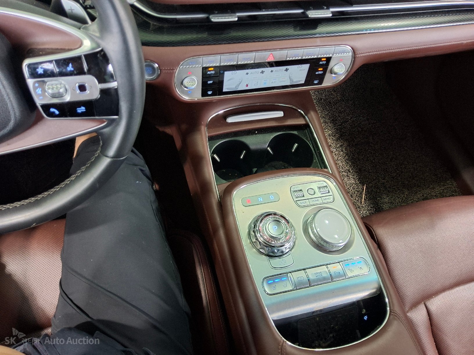 2022 - genesis g90