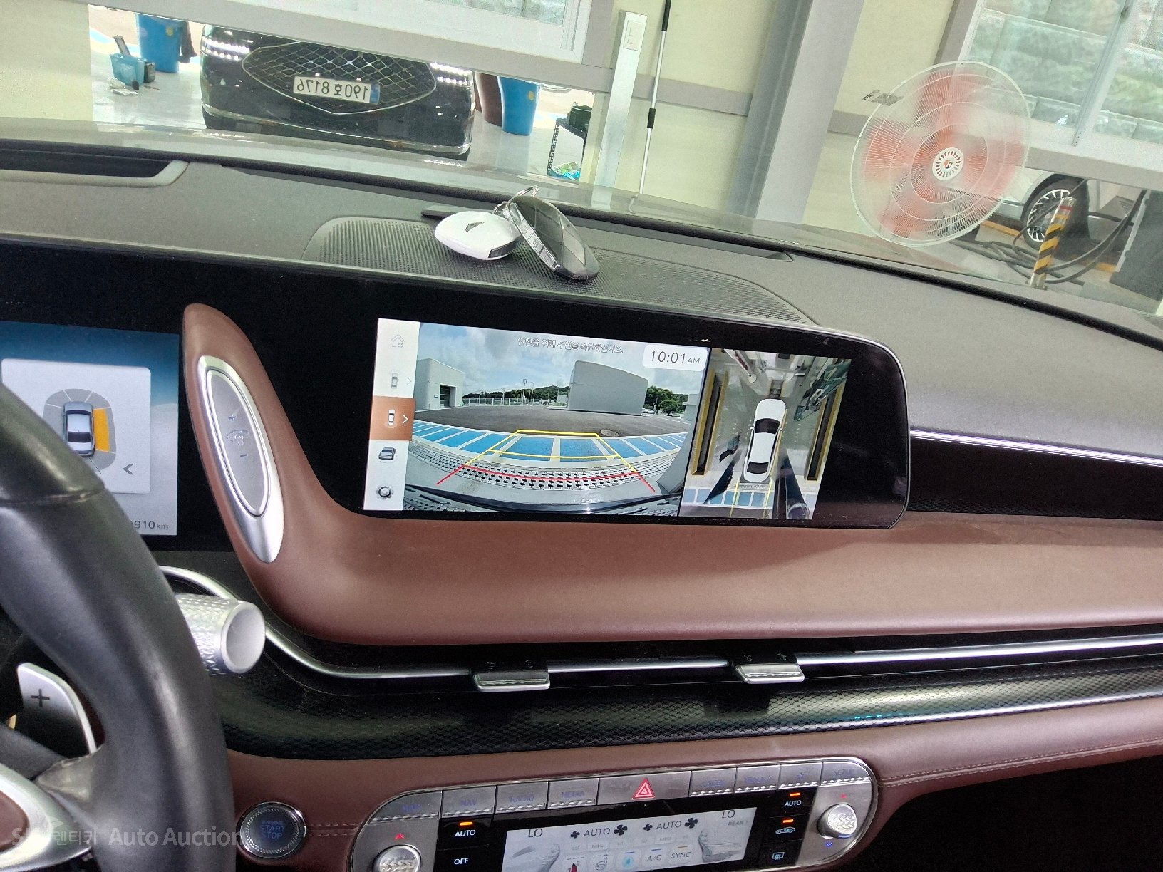 2022 - genesis g90