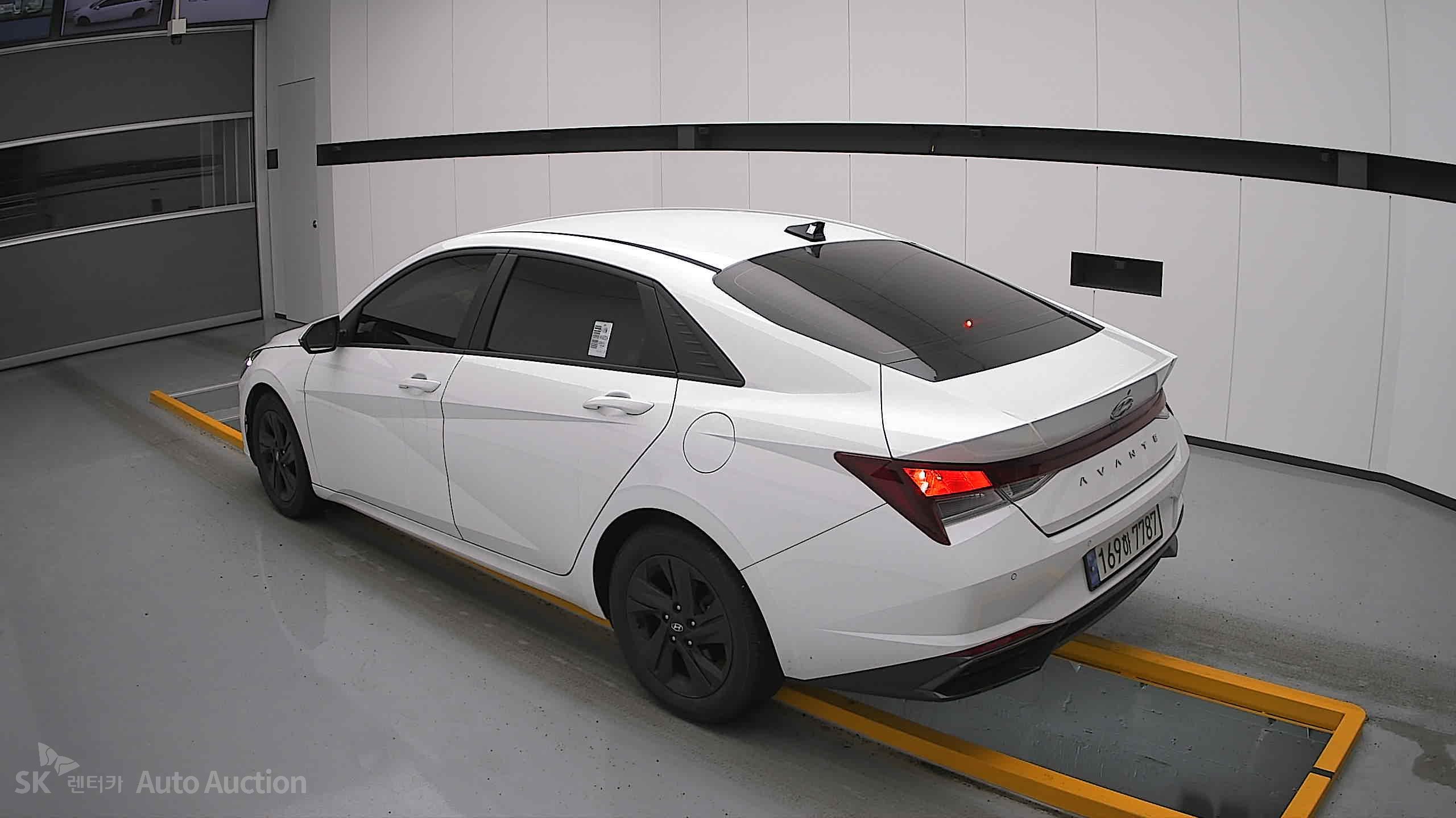 2023 - hyundai avante