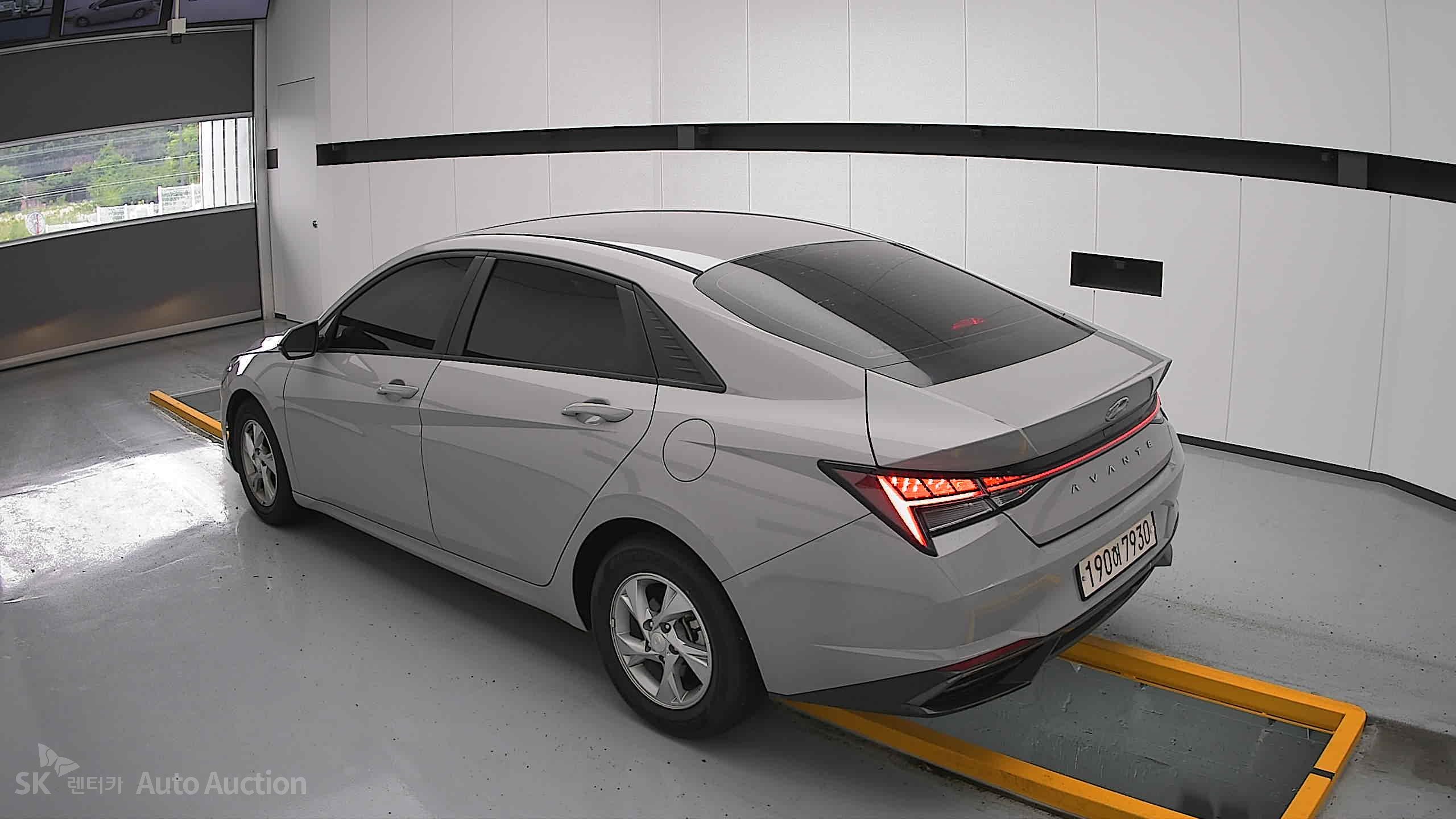 2022 - hyundai avante