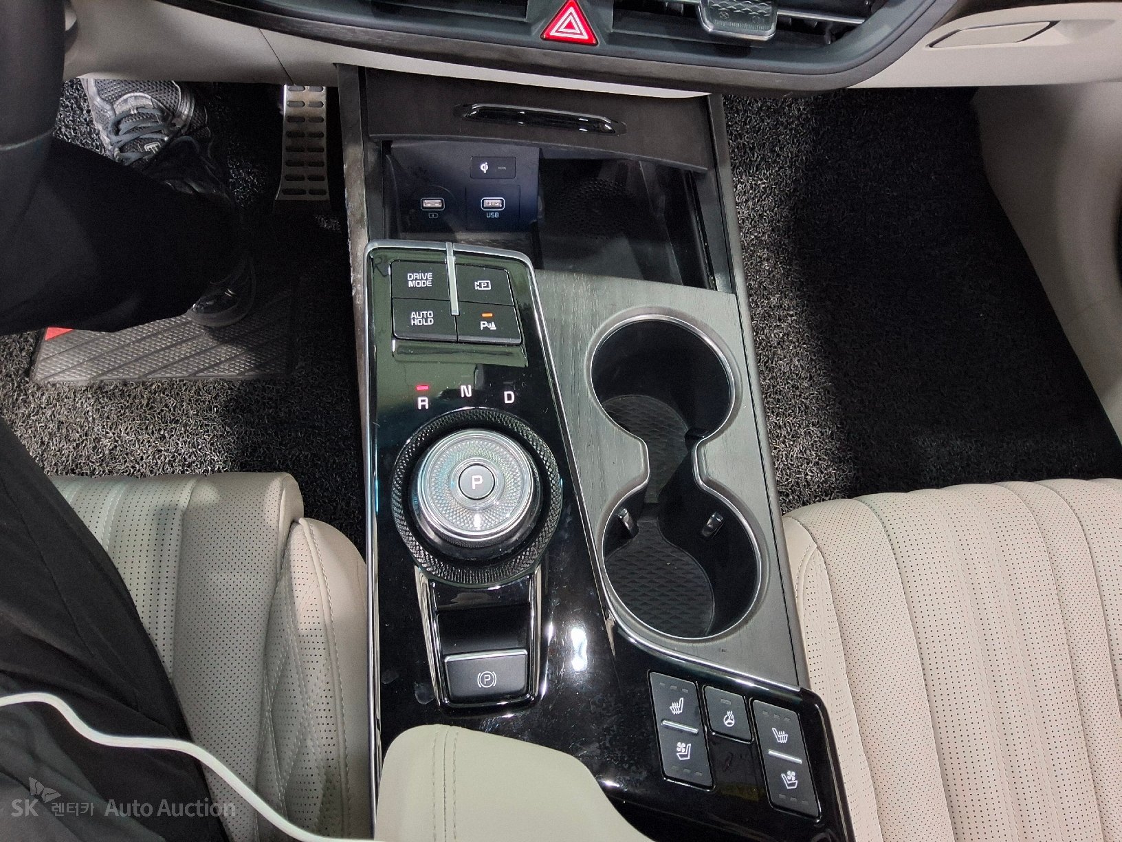2022 - kia k8