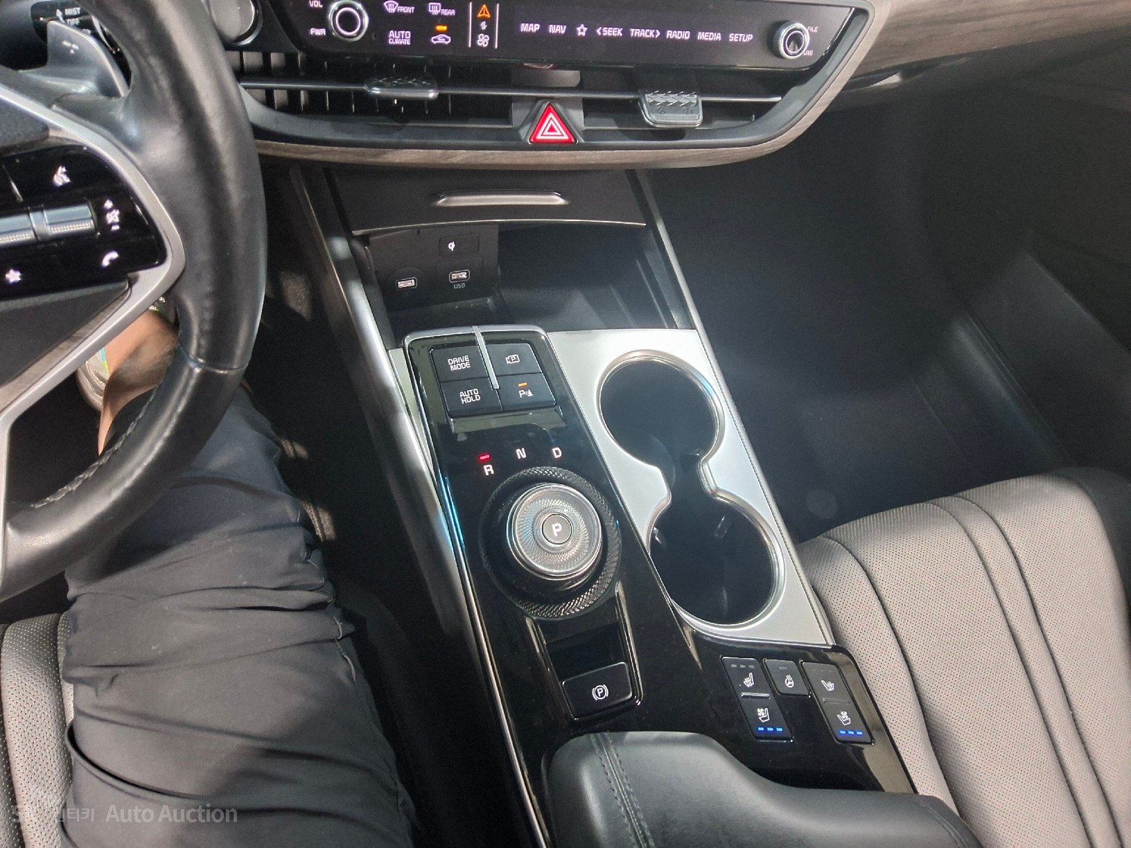 2022 - kia k8