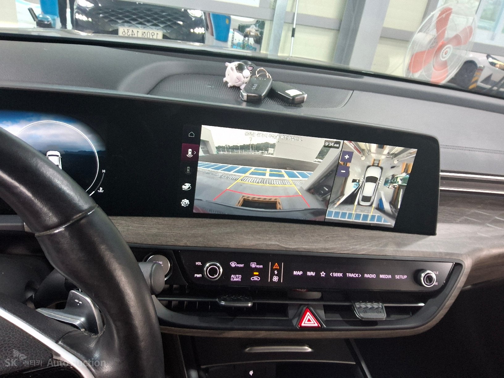 2022 - kia k8