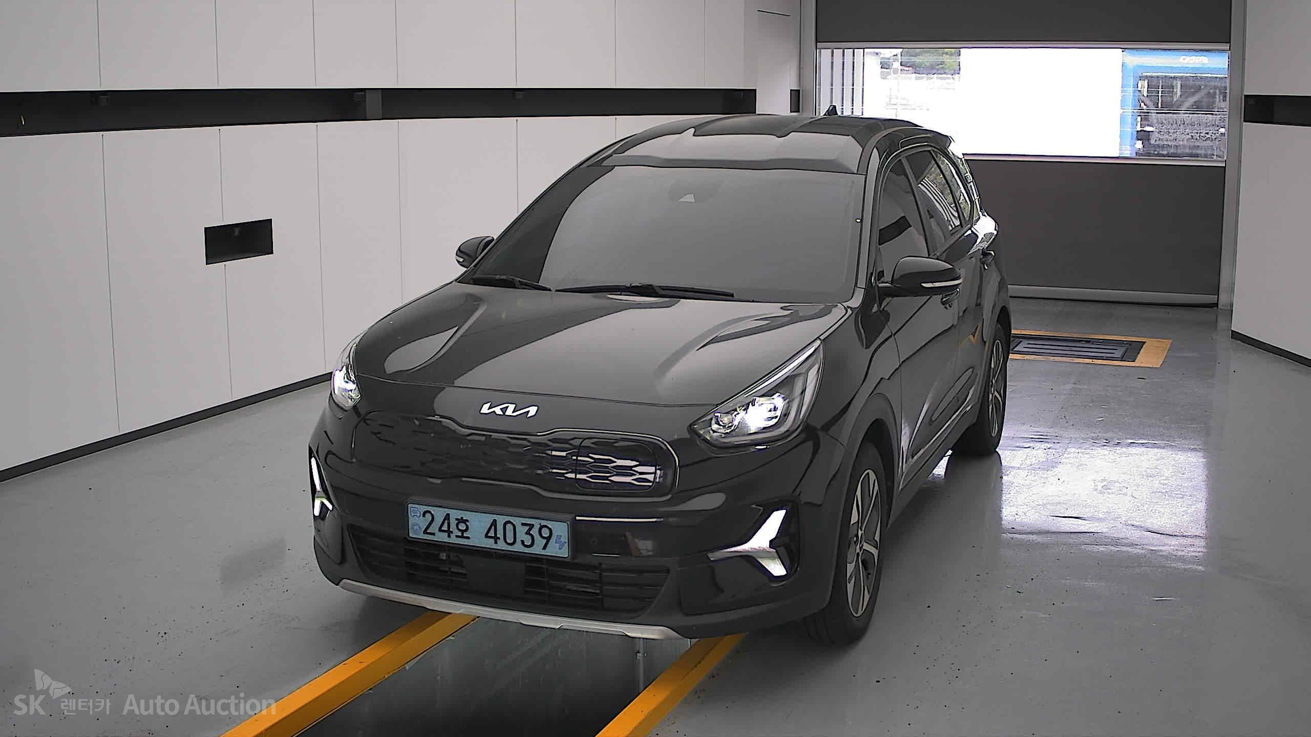 2023 - kia niro