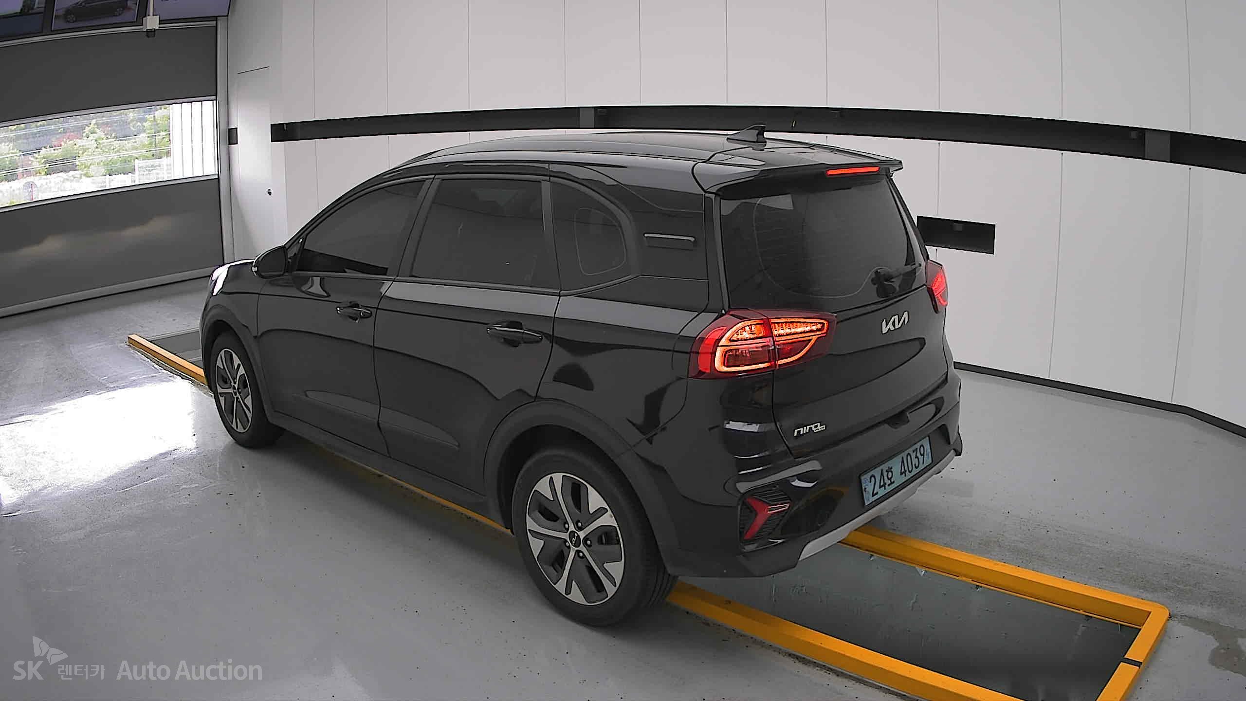 2023 - kia niro