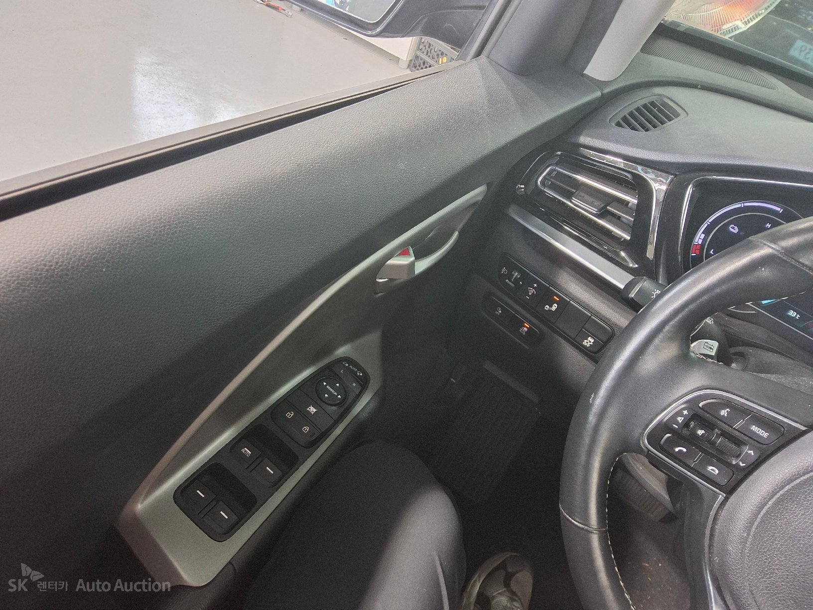 2023 - kia niro