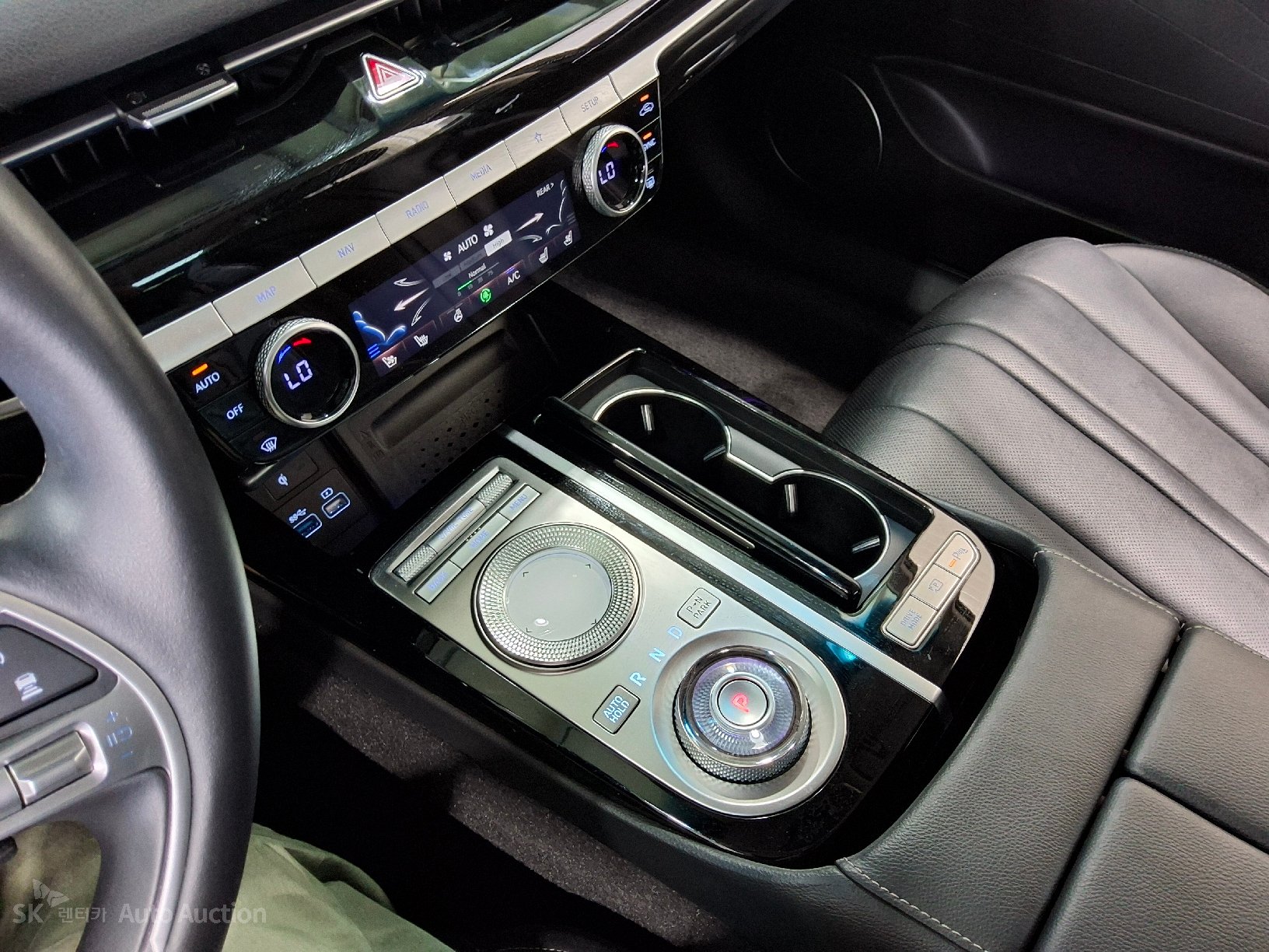 2022 - genesis g80