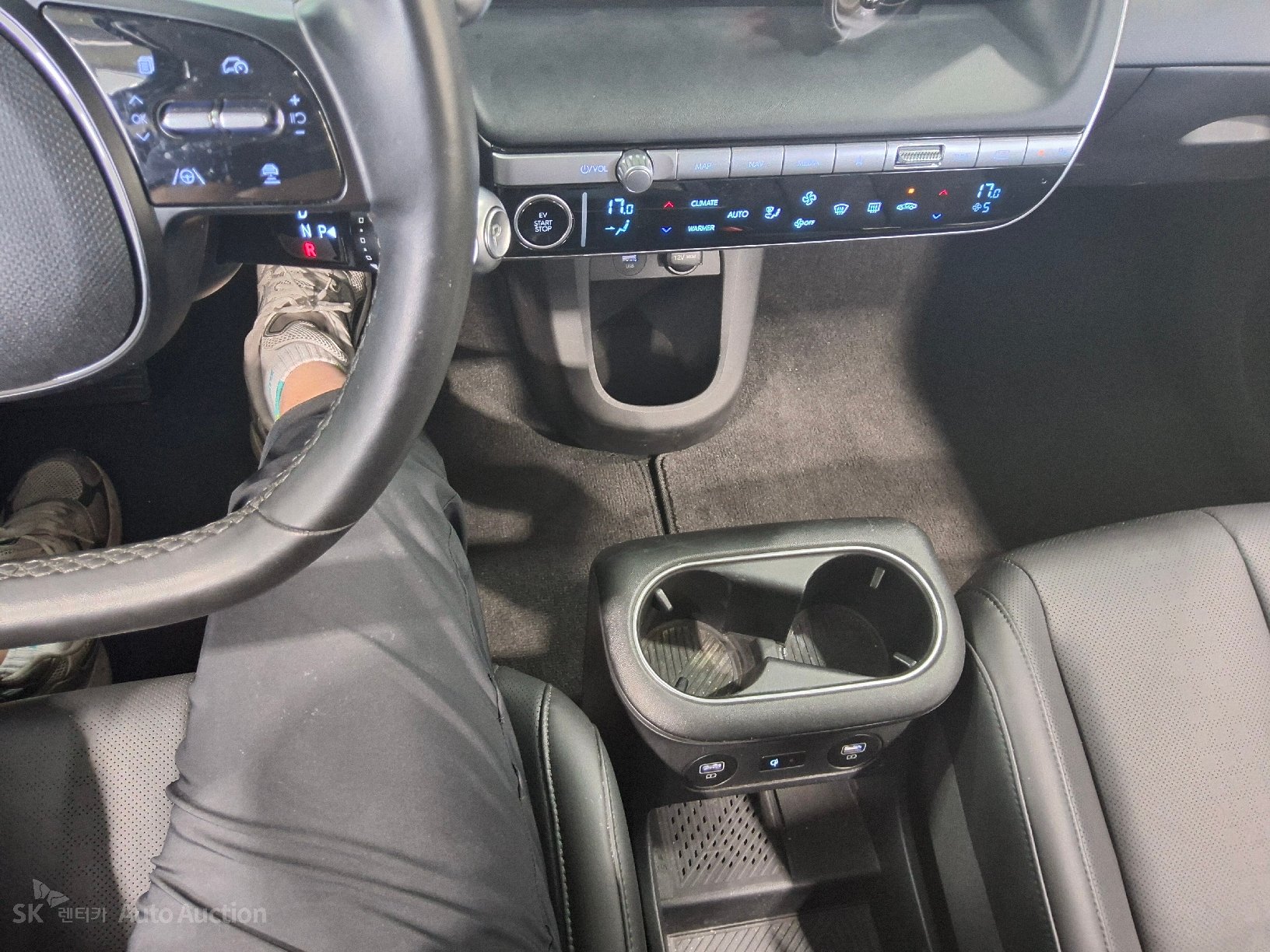 2022 - hyundai ioniq
