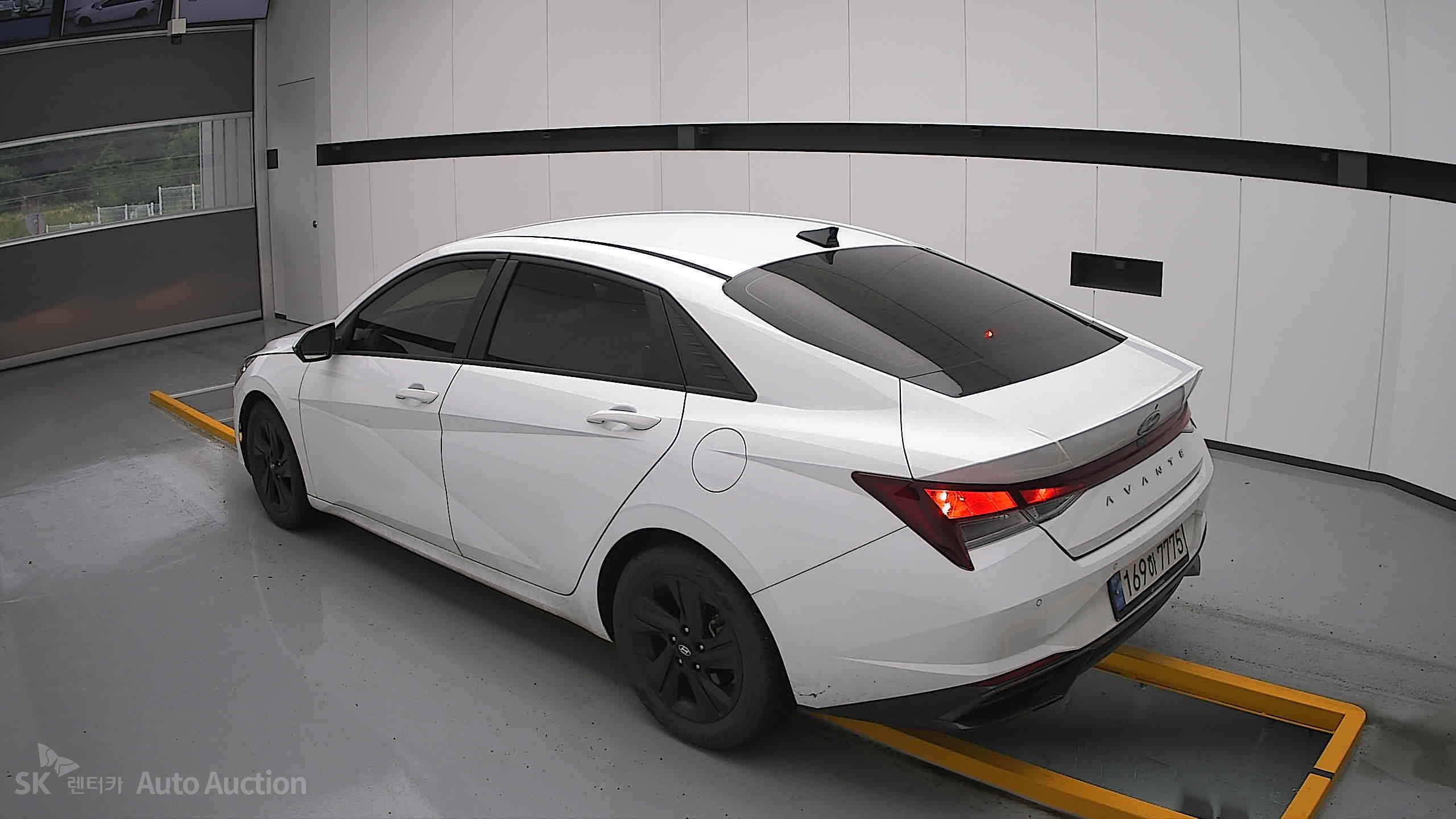 2023 - hyundai avante