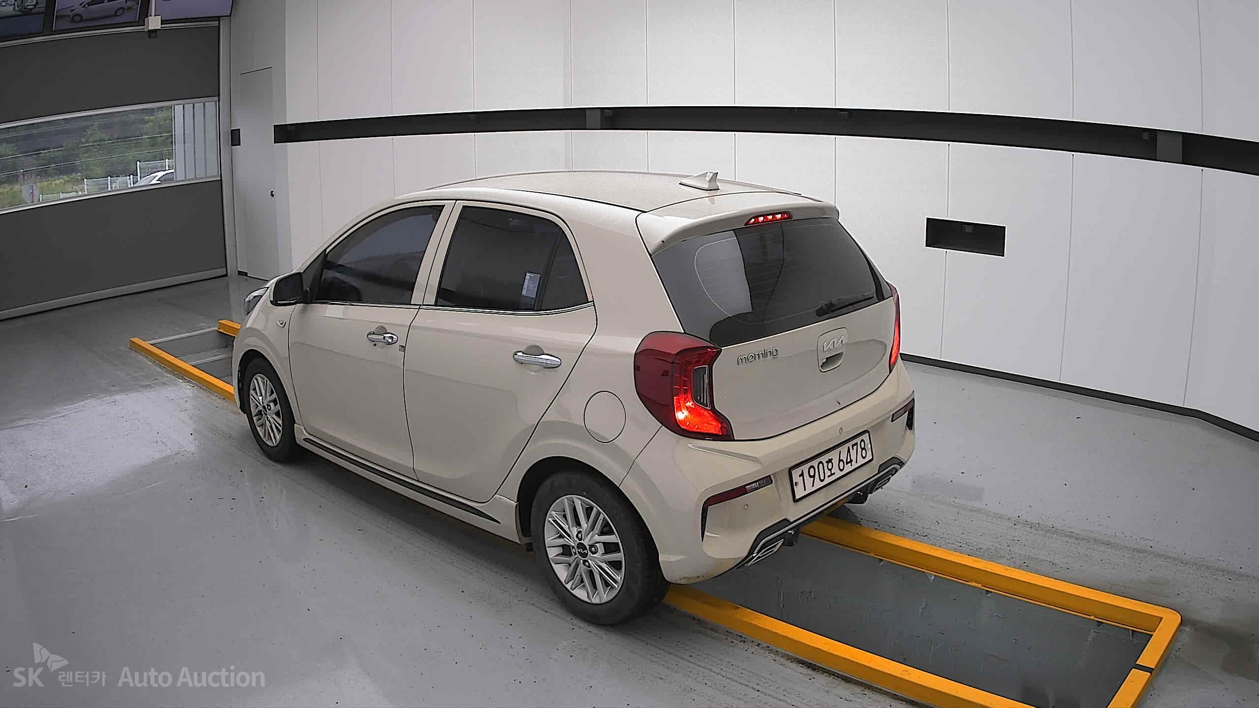 2023 - kia morning