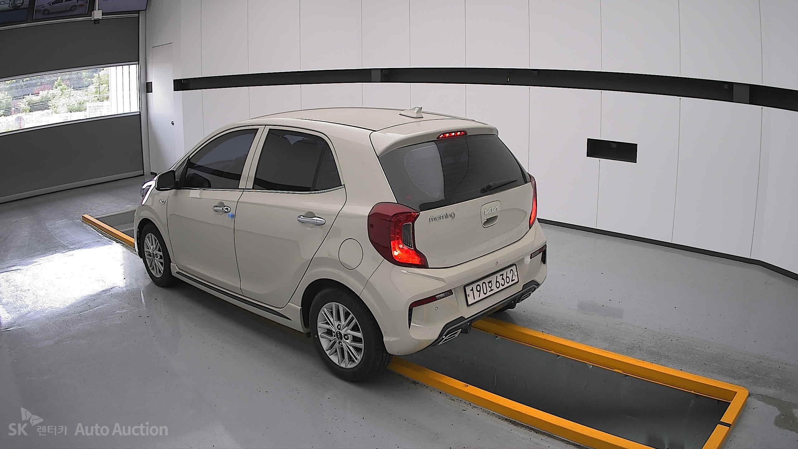 2023 - kia morning