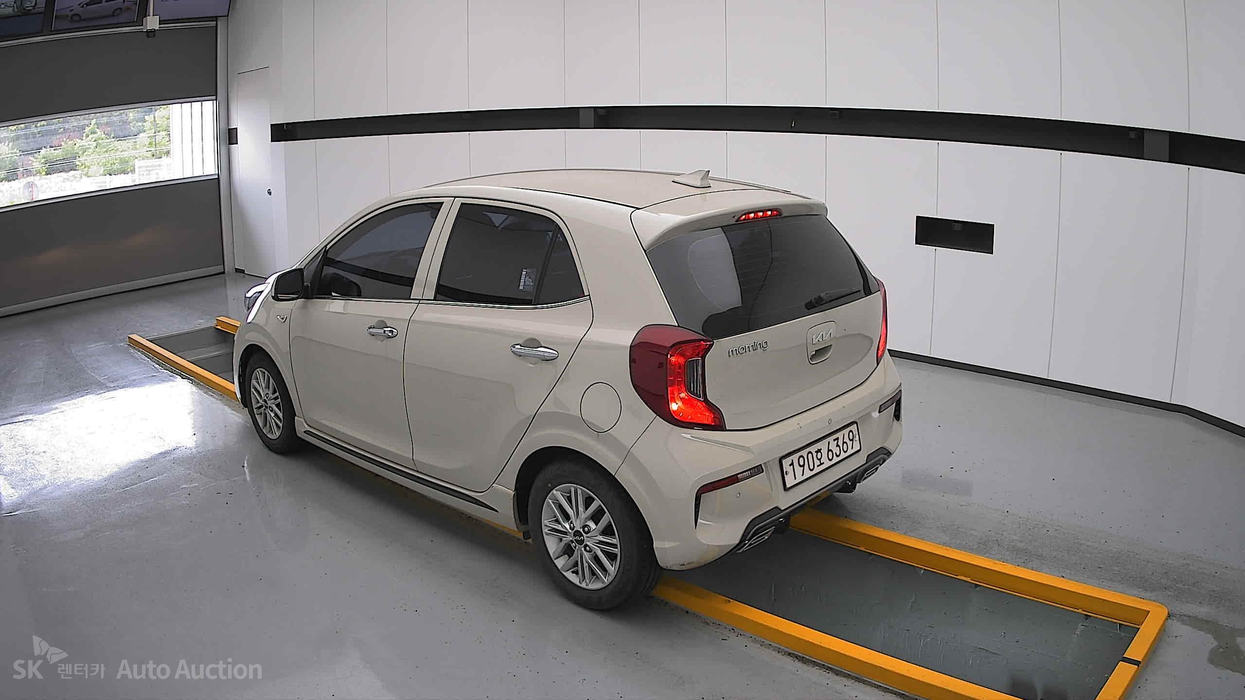 2023 - kia morning