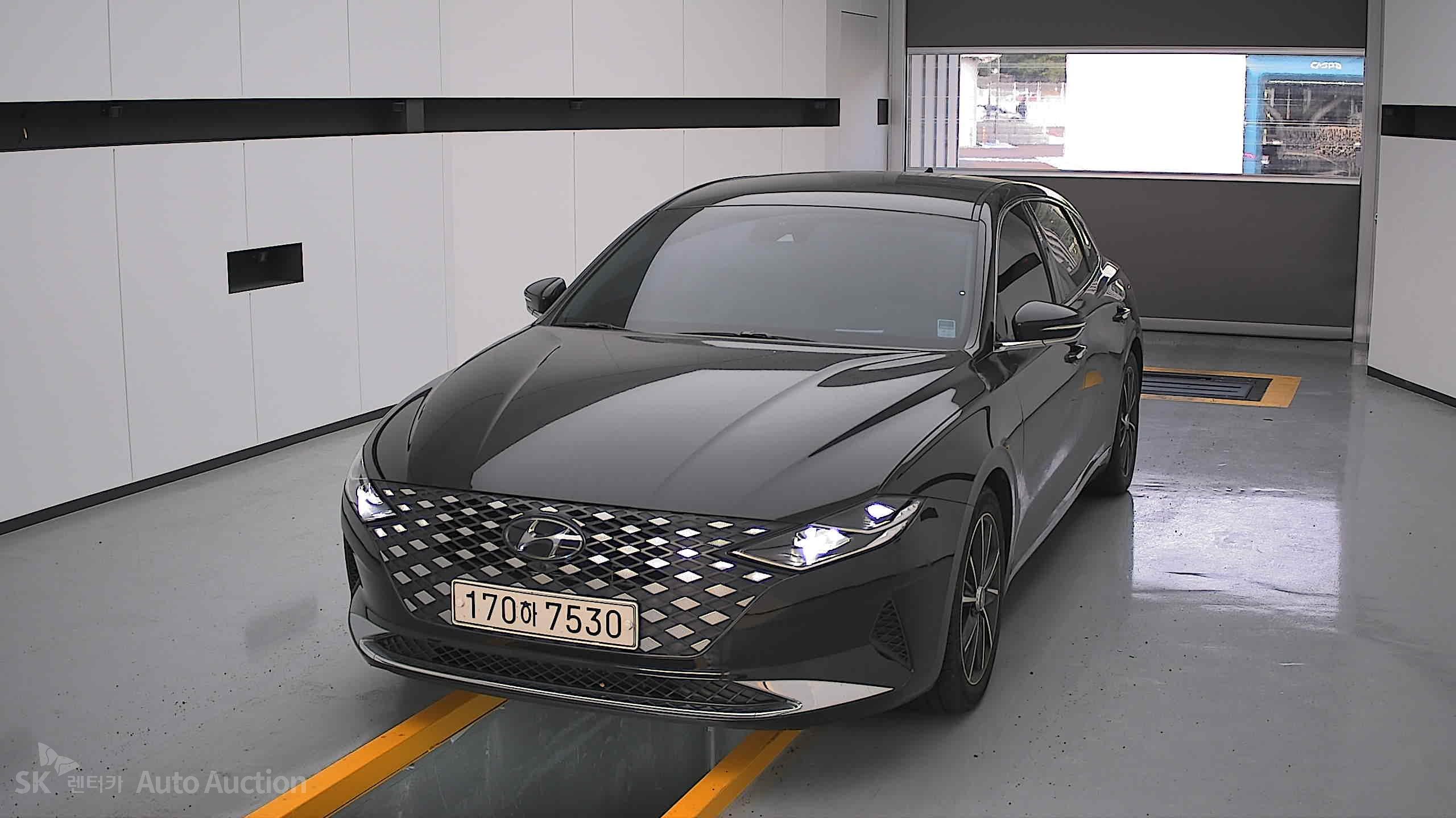 2022 - hyundai grandeur