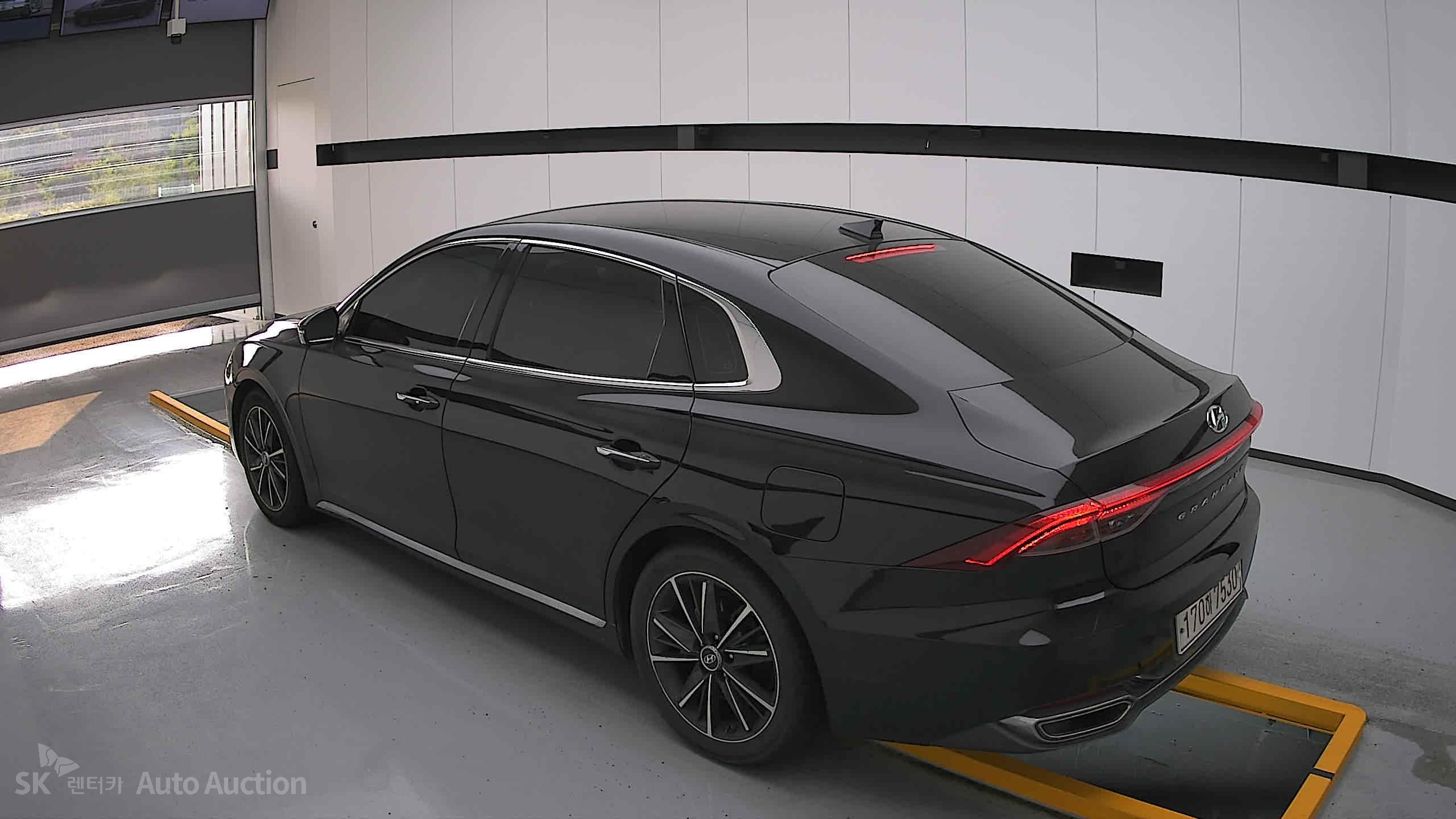 2022 - hyundai grandeur