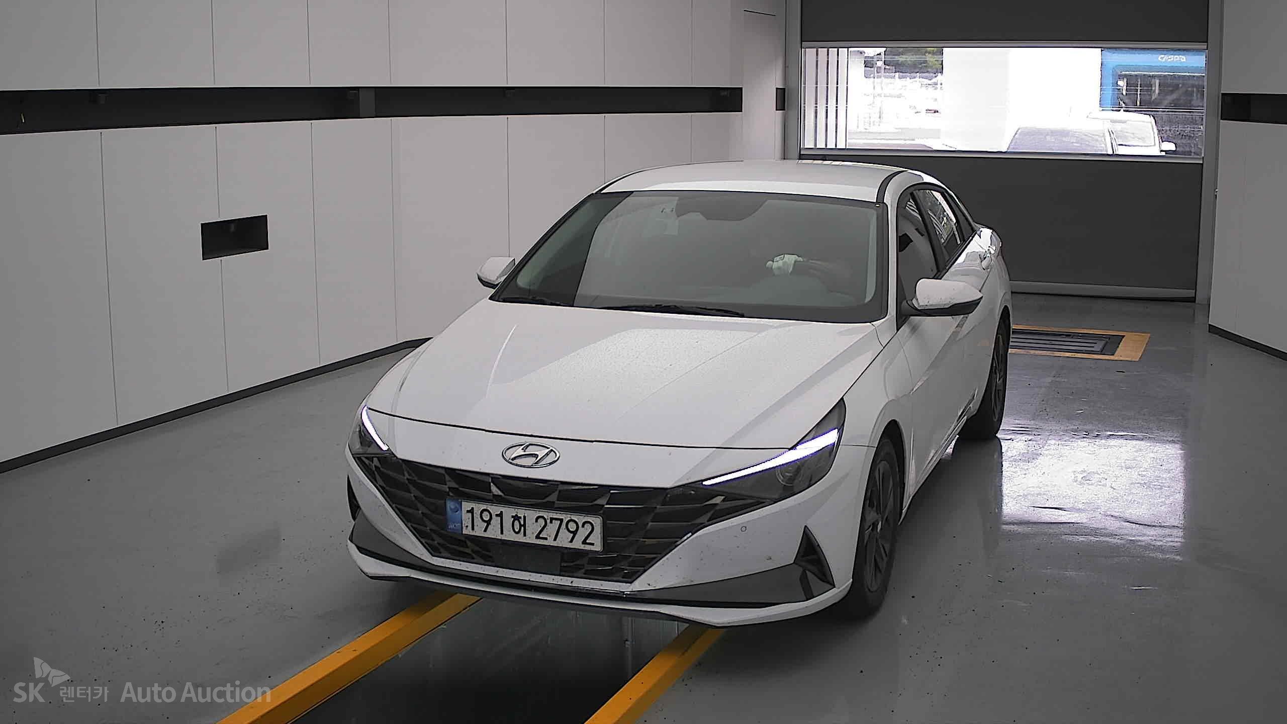 2023 - hyundai avante