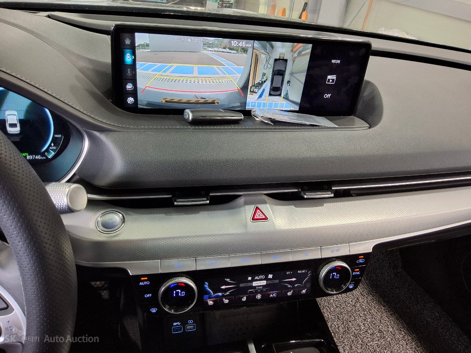 2022 - genesis eg80